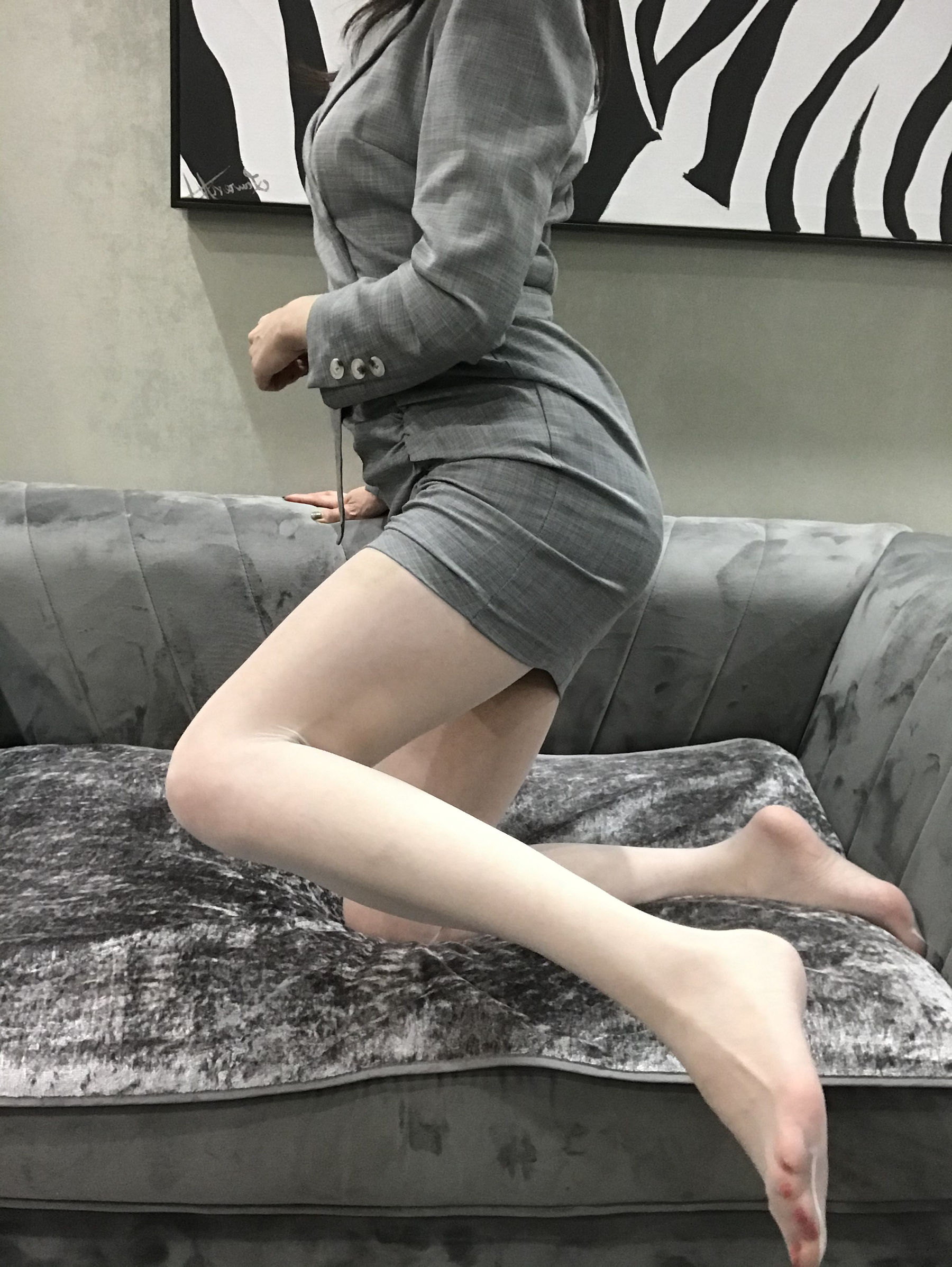 丝足博主麋鹿_Monroe 2020.04.20 红高黑丝-图86