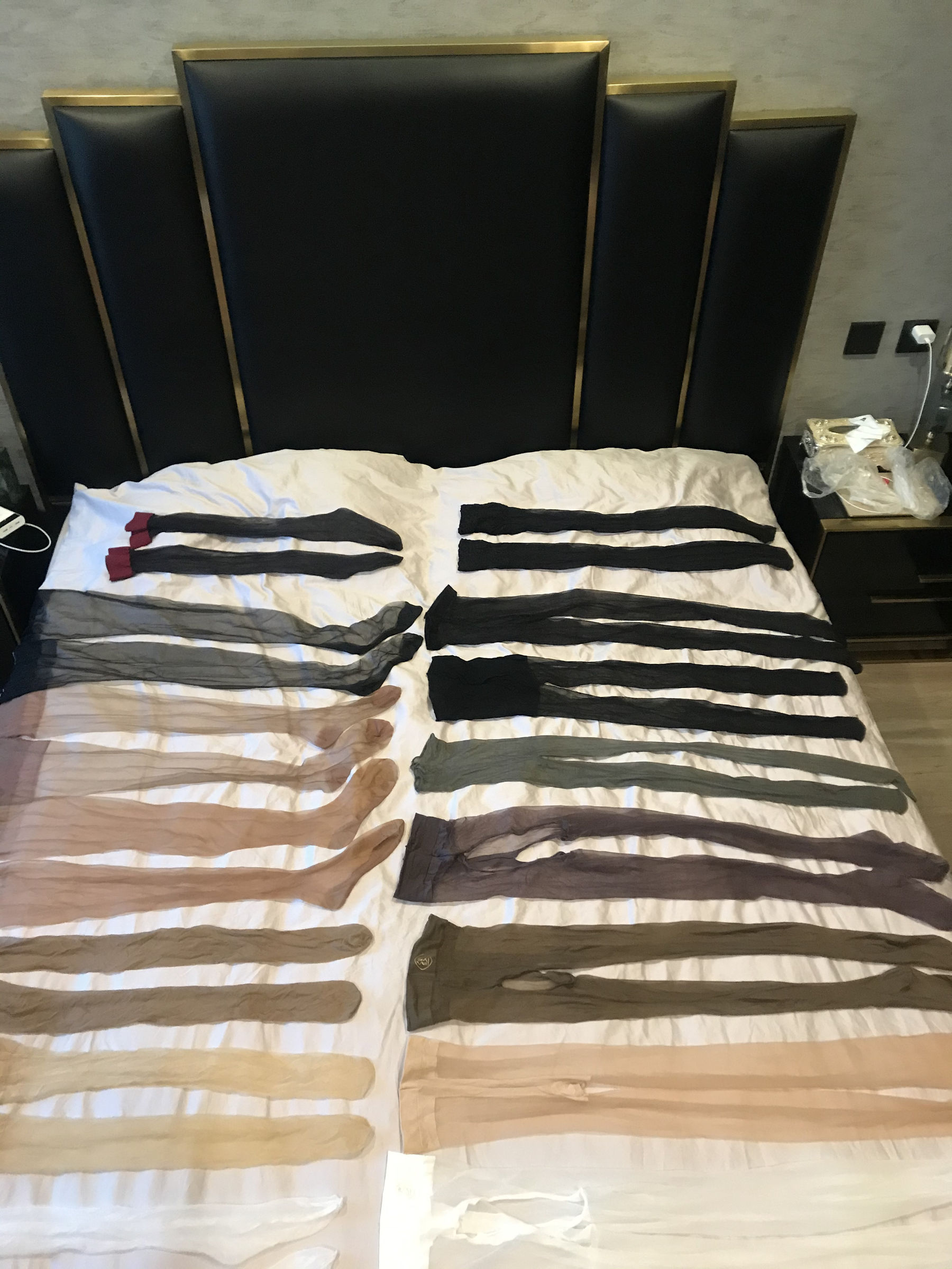 丝足博主麋鹿_Monroe 2020.04.23 丝袜展示-图1