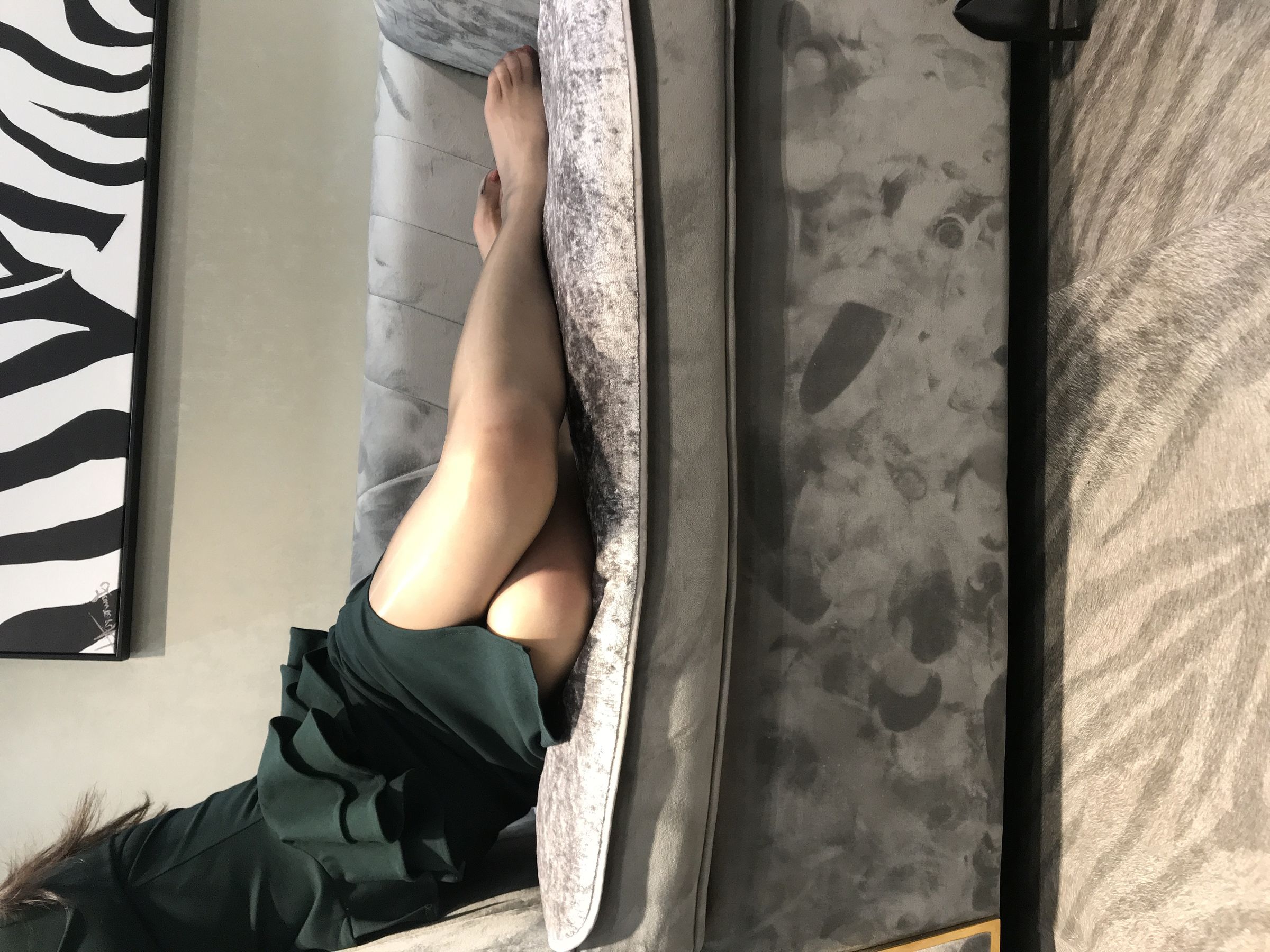 丝足博主麋鹿_Monroe 2020.04.30 贵妇丝足-图0