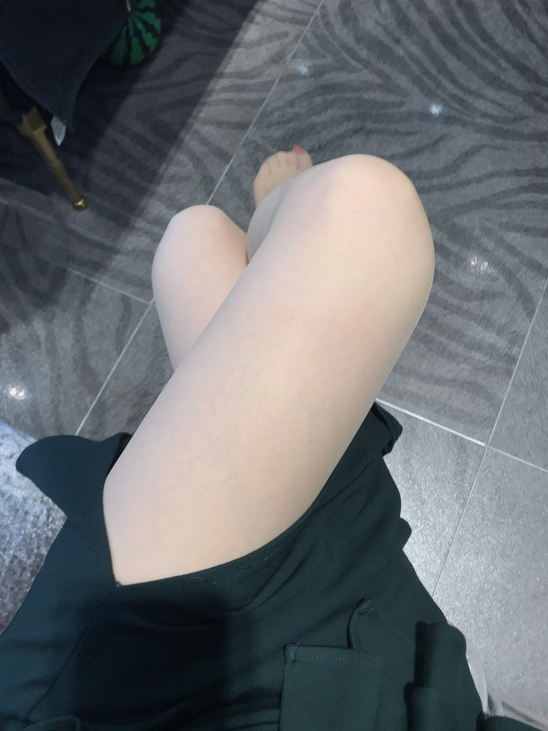 丝足博主麋鹿_Monroe 2020.04.30 贵妇丝足-图2