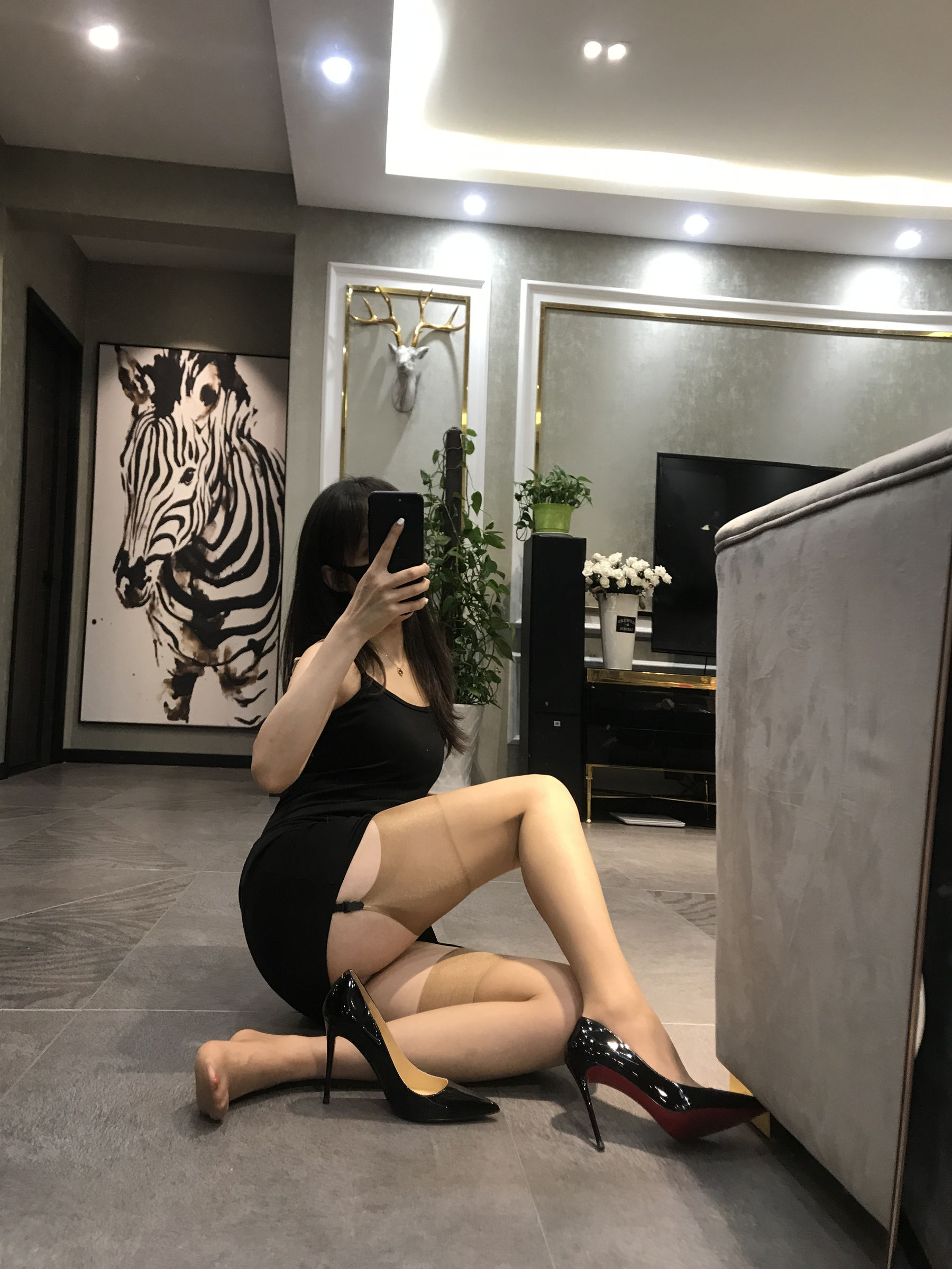 丝足博主麋鹿_Monroe 2020.06.10 看看美腿-图32