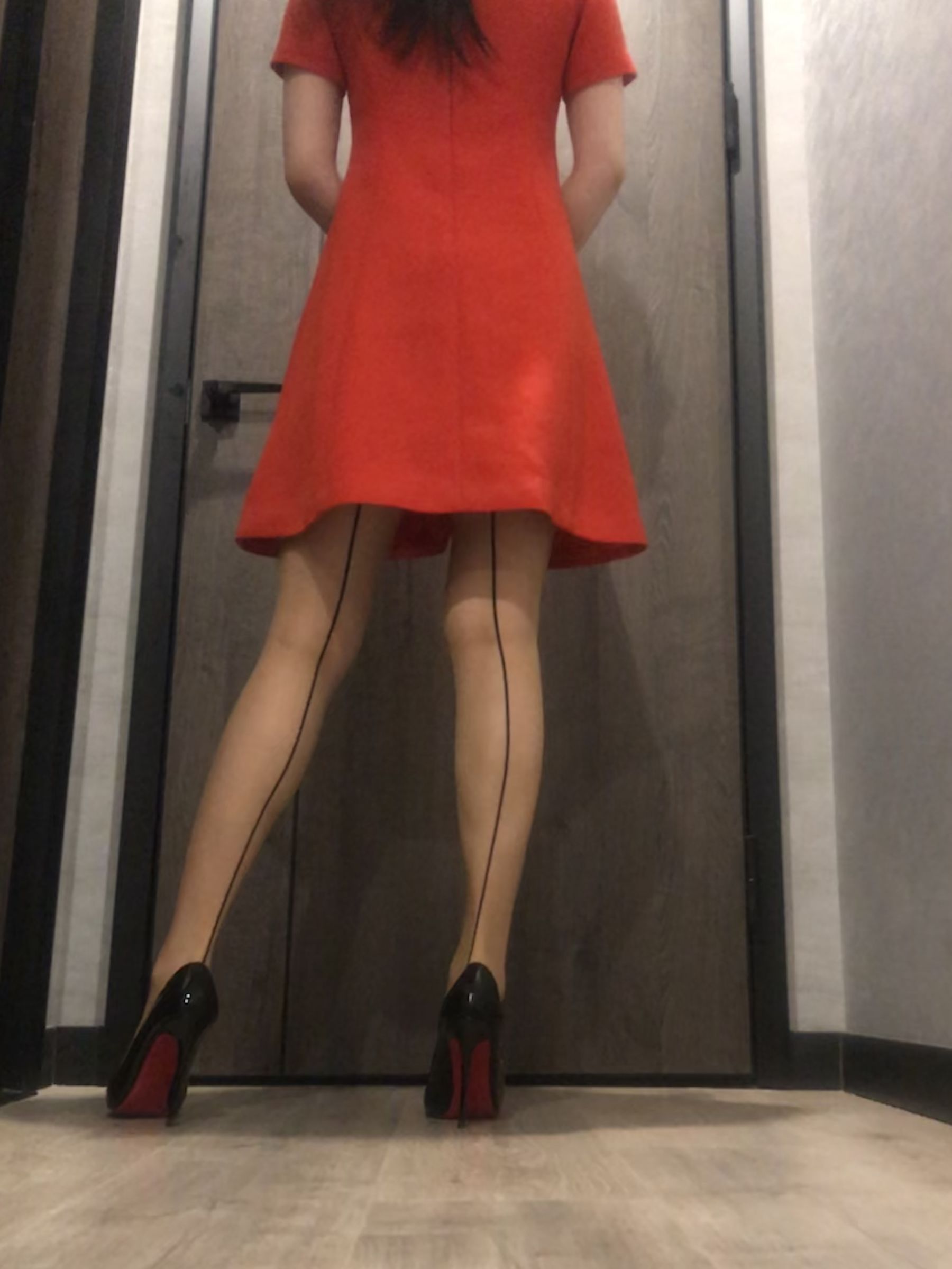 丝足博主麋鹿_Monroe 2020.07.02 情趣线条丝袜-图2