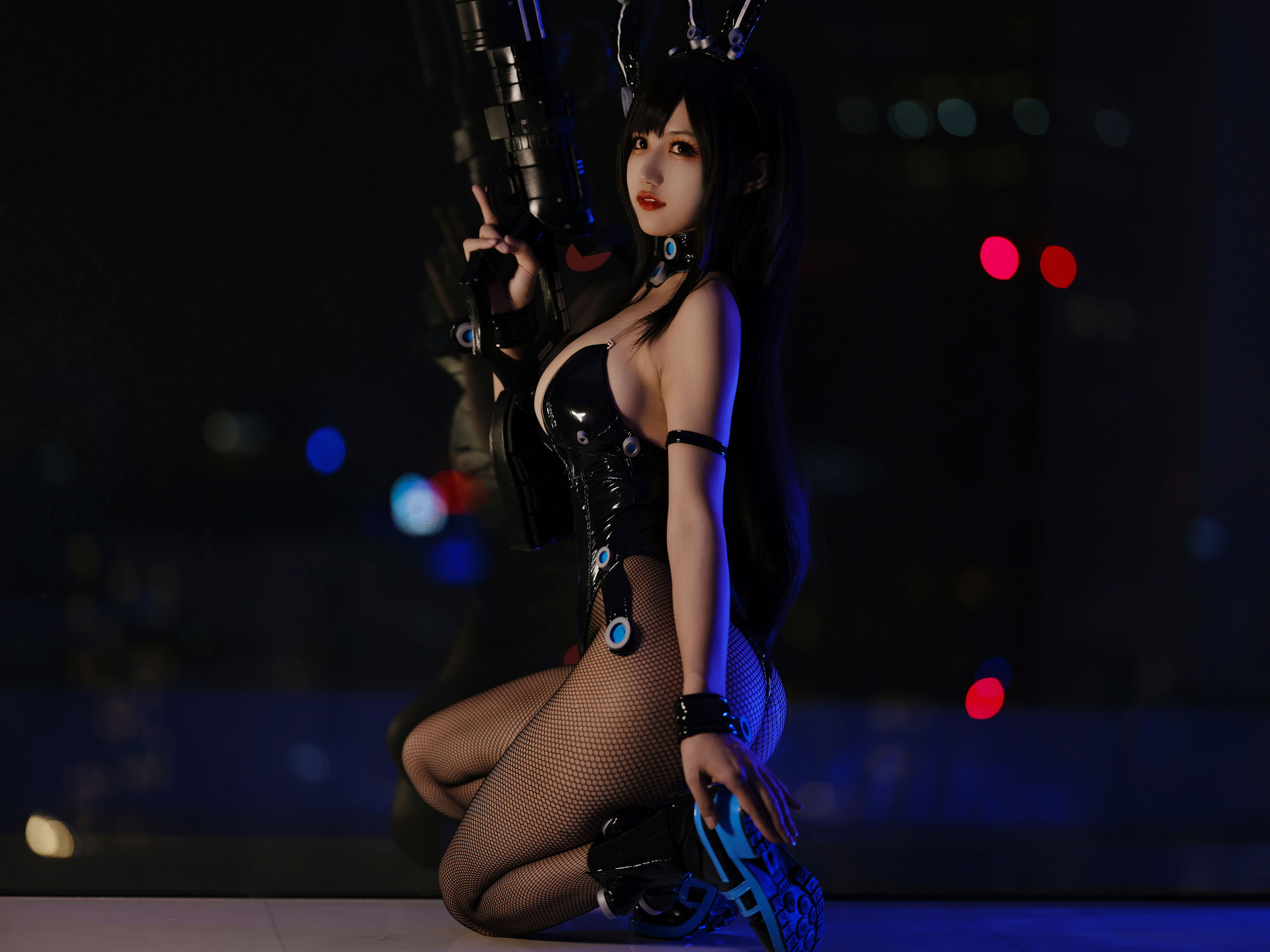 动漫博主小仓千代w - 下平玲花兔女郎-图1