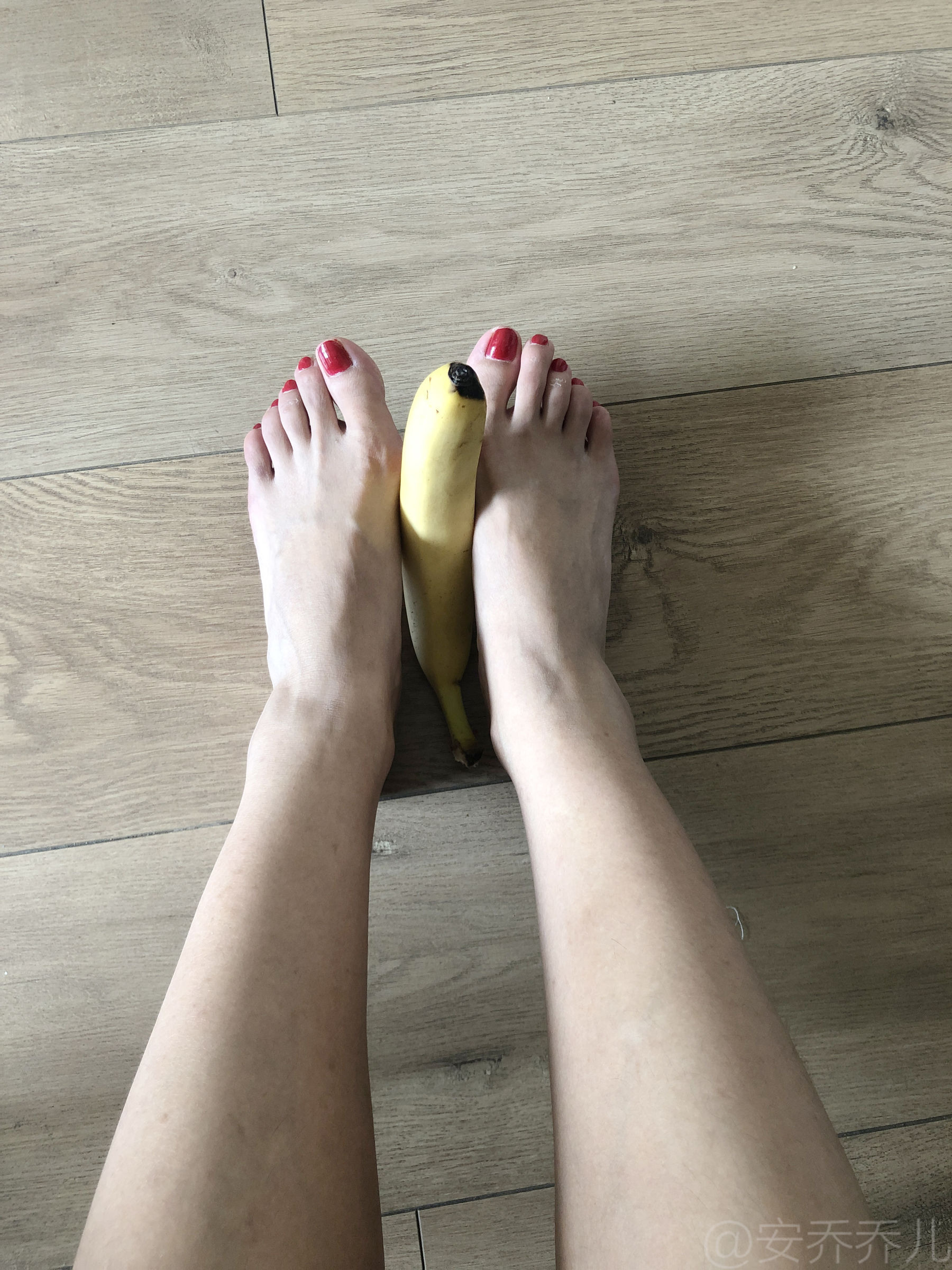 安乔乔儿(Nia乔乔) No.009 踩香蕉-图19