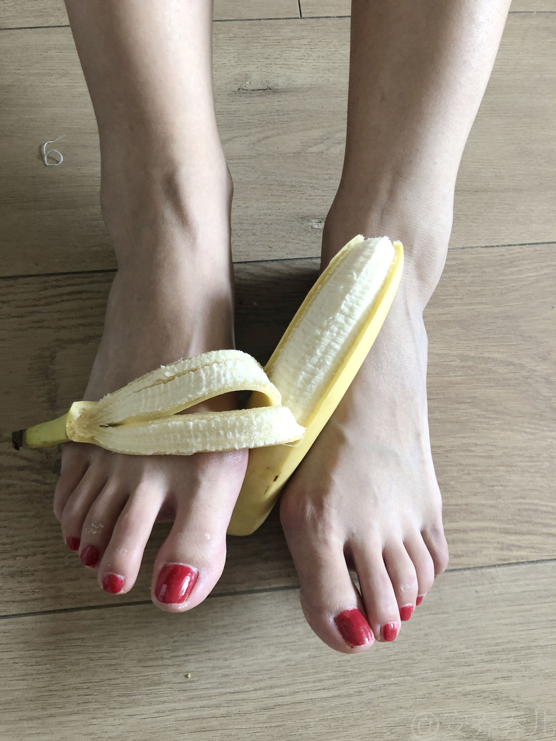 安乔乔儿(Nia乔乔) No.009 踩香蕉-图20