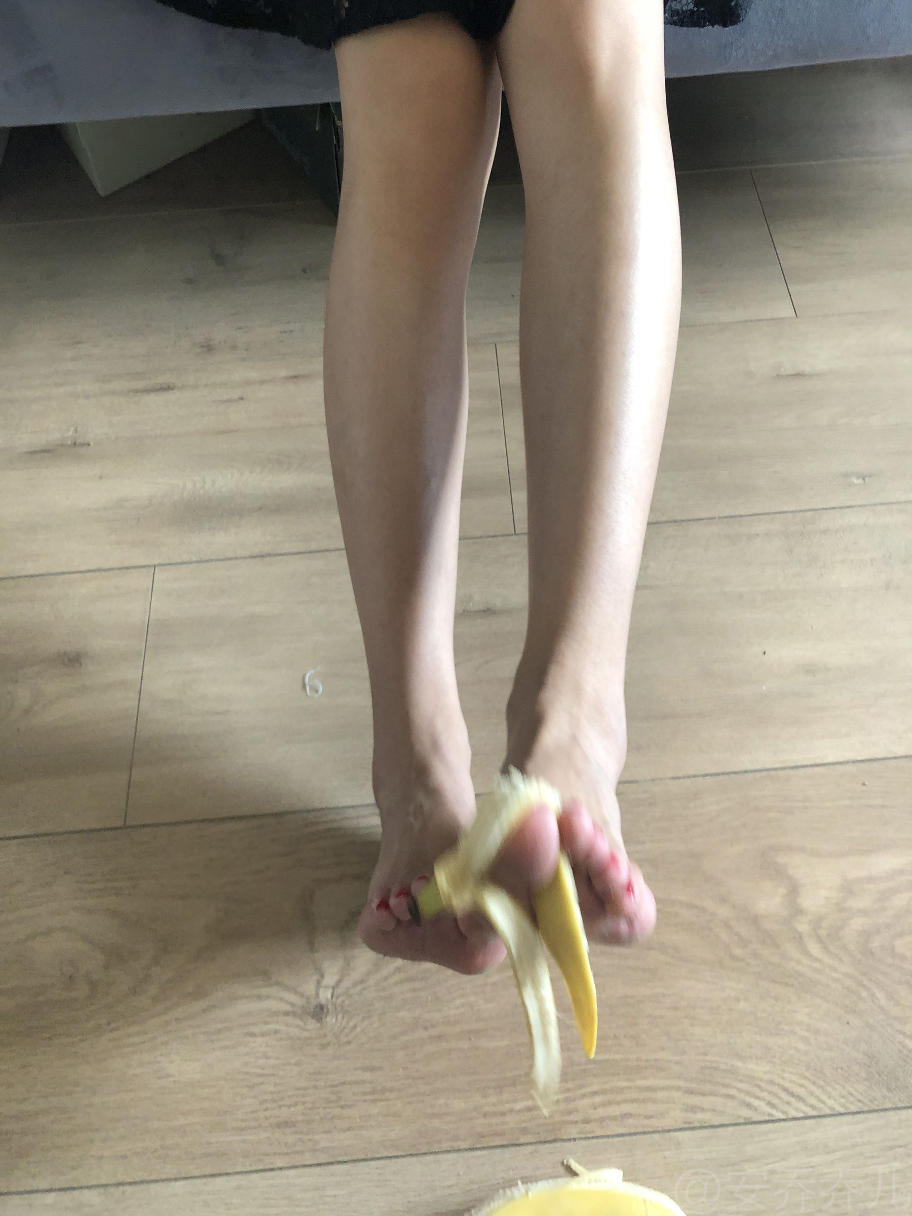 安乔乔儿(Nia乔乔) No.009 踩香蕉-图29