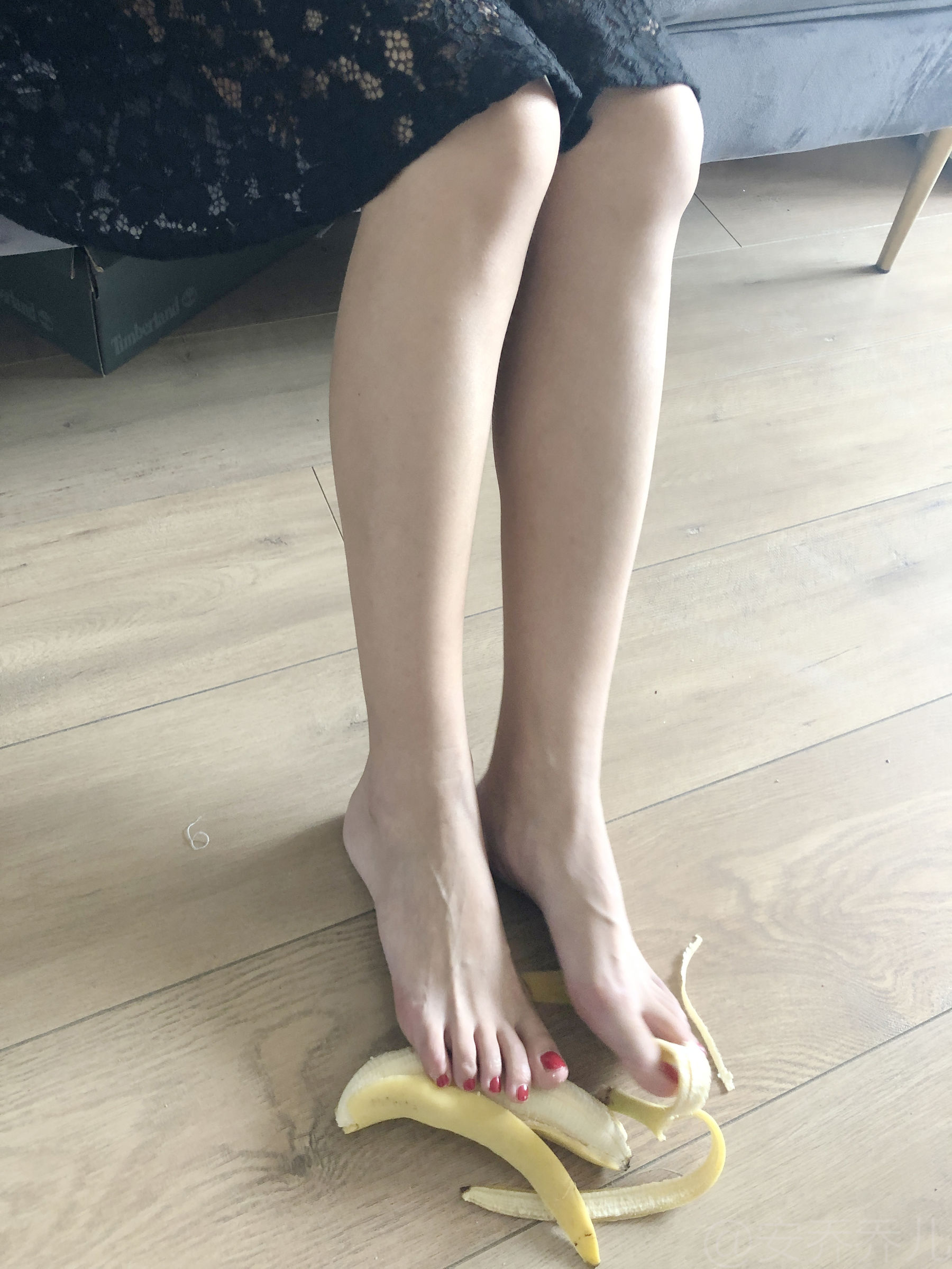 安乔乔儿(Nia乔乔) No.009 踩香蕉-图34