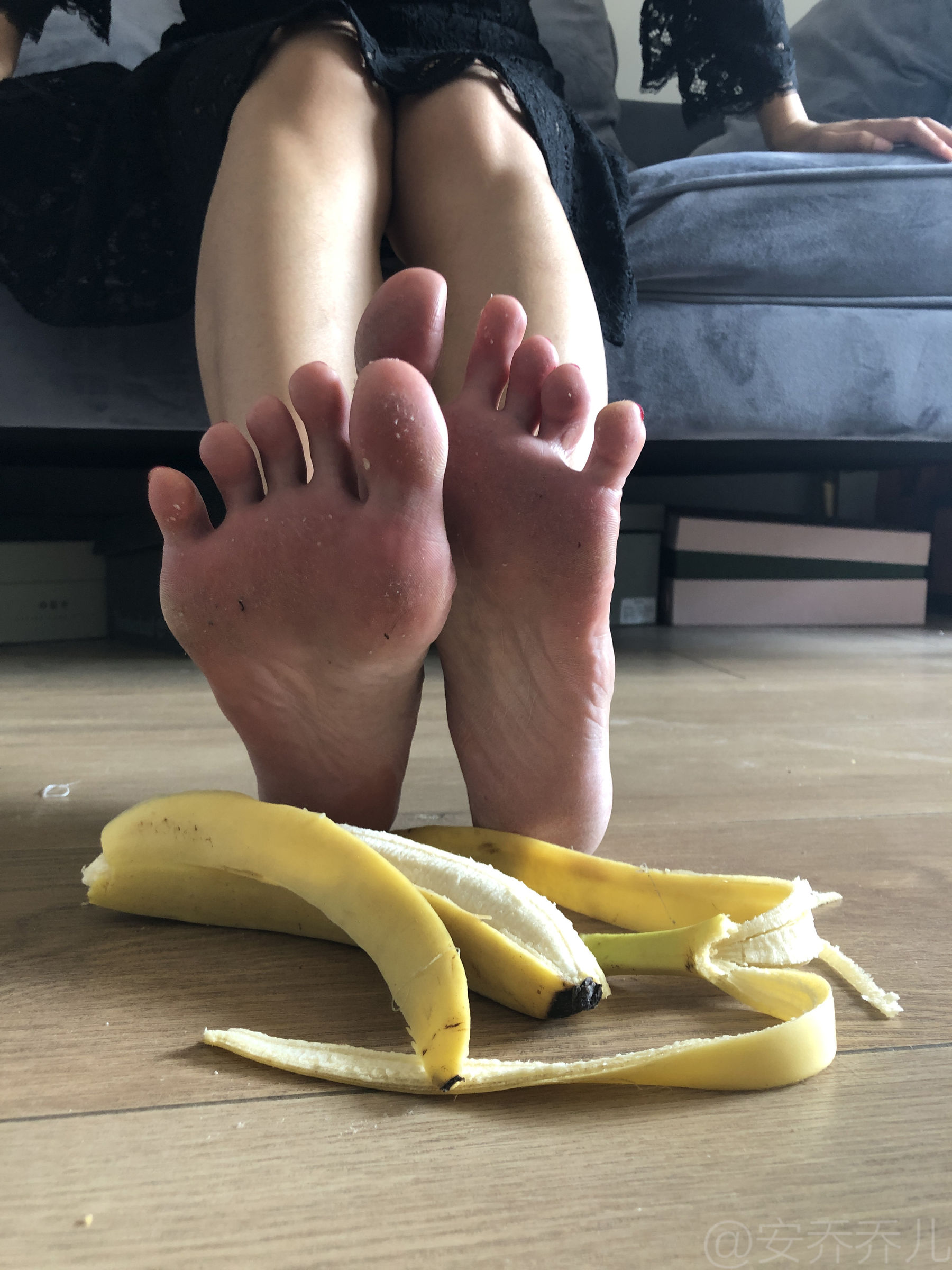 安乔乔儿(Nia乔乔) No.009 踩香蕉-图38