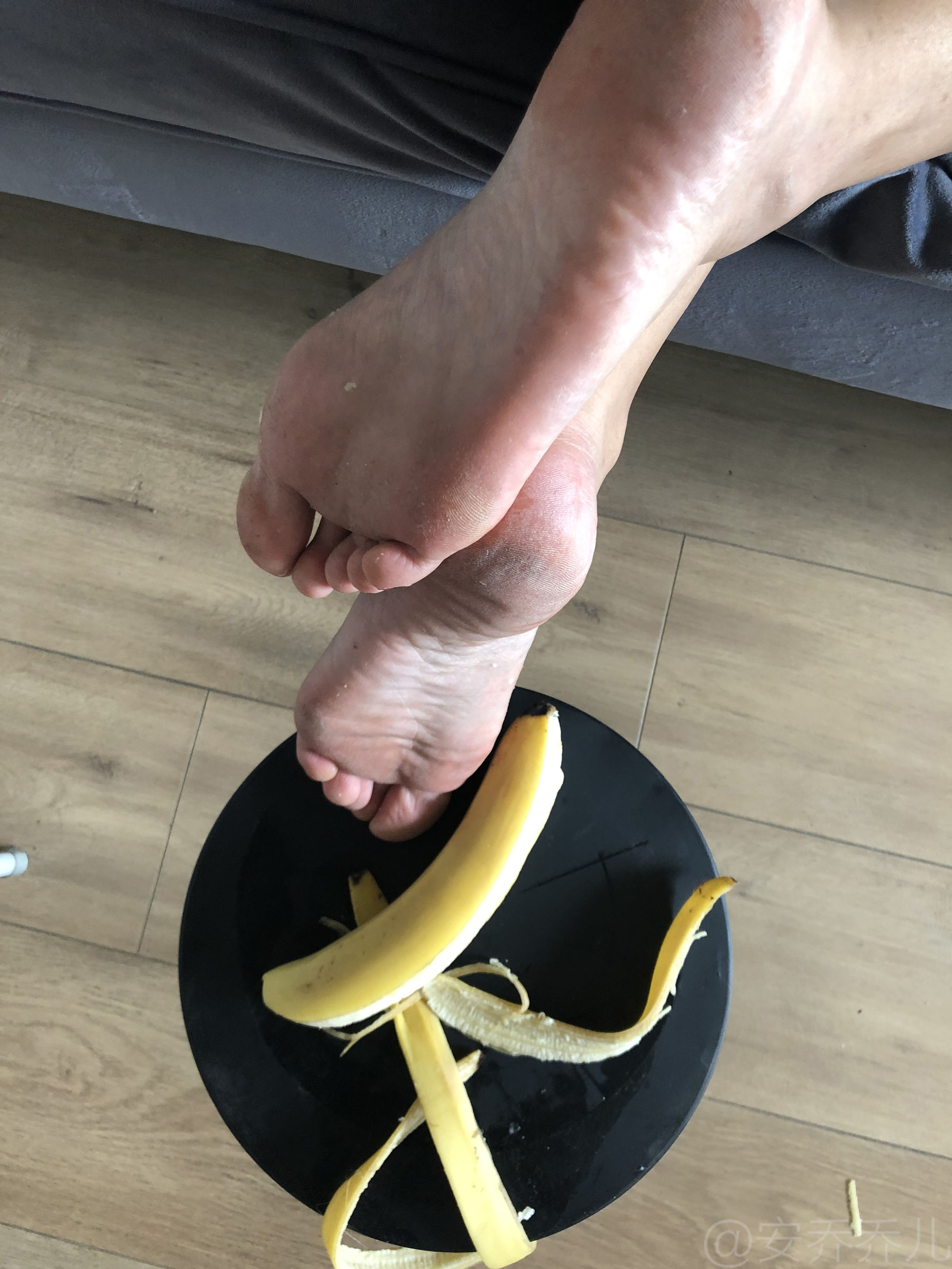 安乔乔儿(Nia乔乔) No.009 踩香蕉-图63