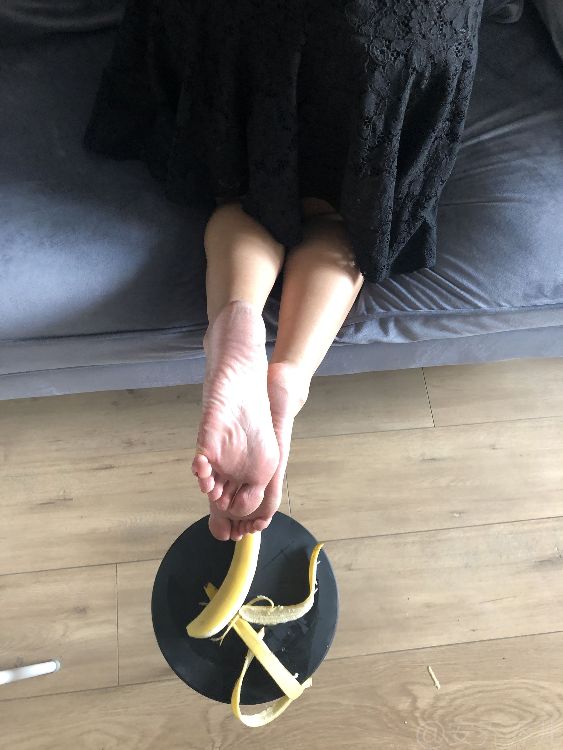 安乔乔儿(Nia乔乔) No.009 踩香蕉-图68