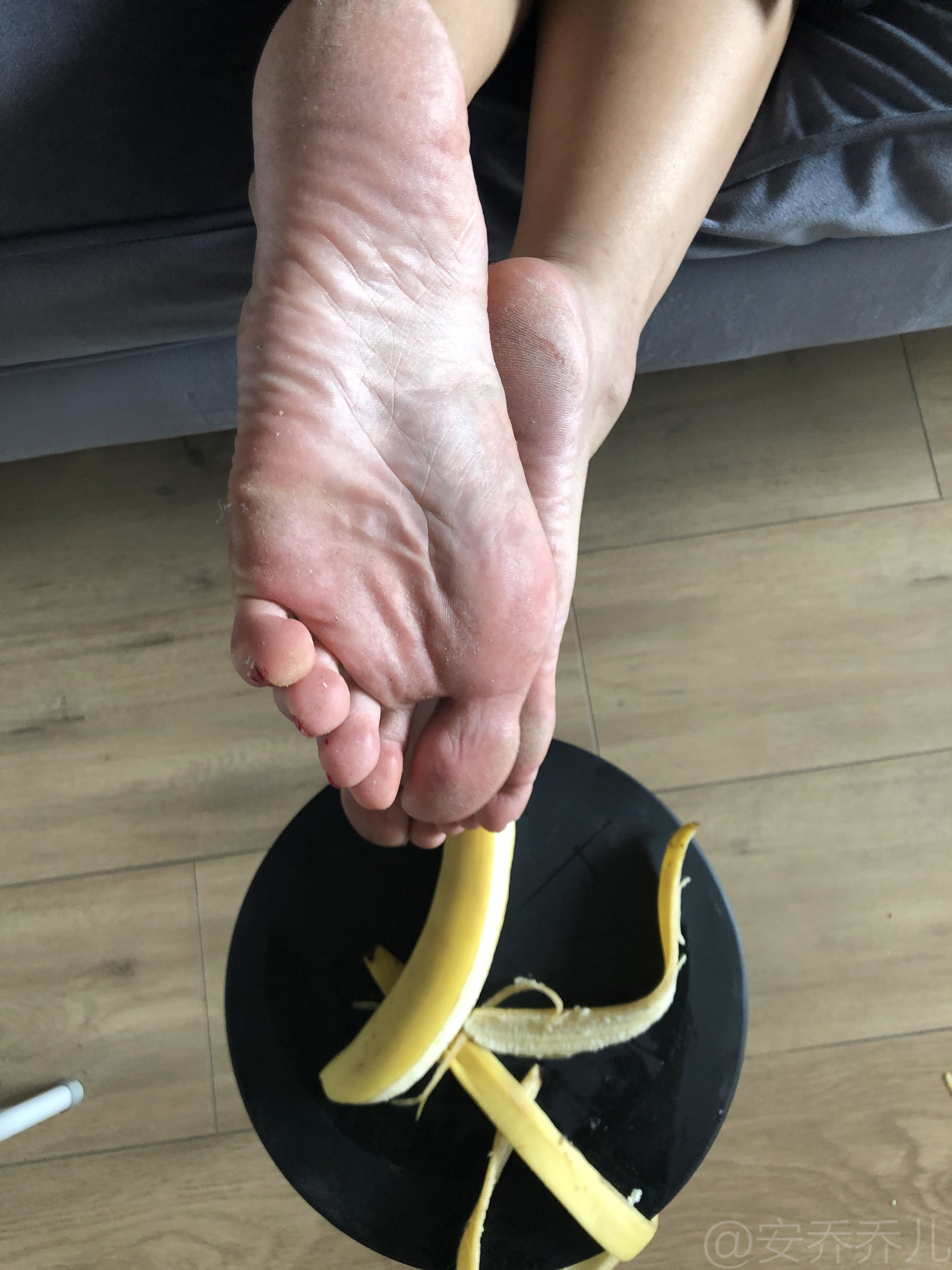 安乔乔儿(Nia乔乔) No.009 踩香蕉-图69