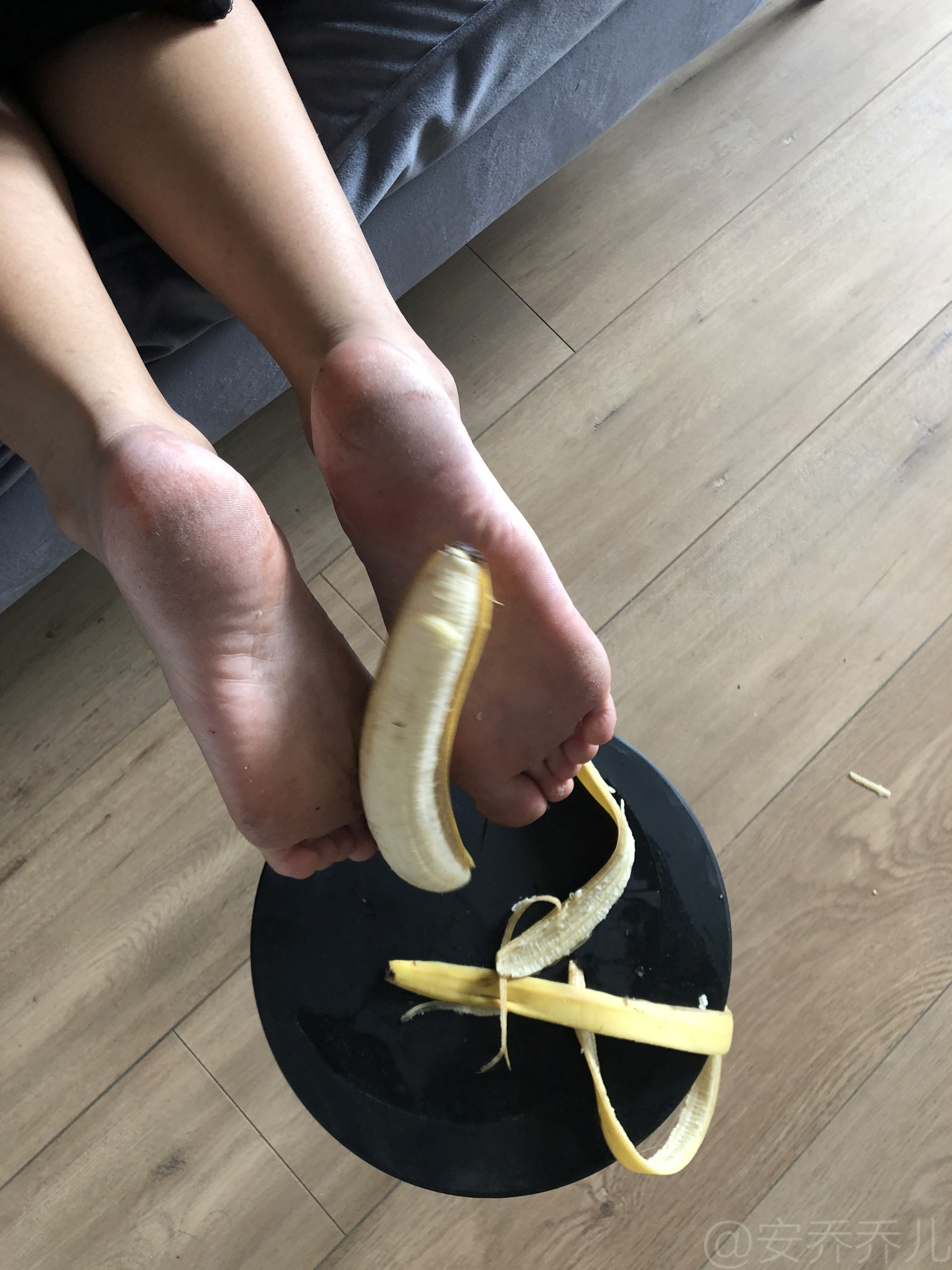 安乔乔儿(Nia乔乔) No.009 踩香蕉-图75