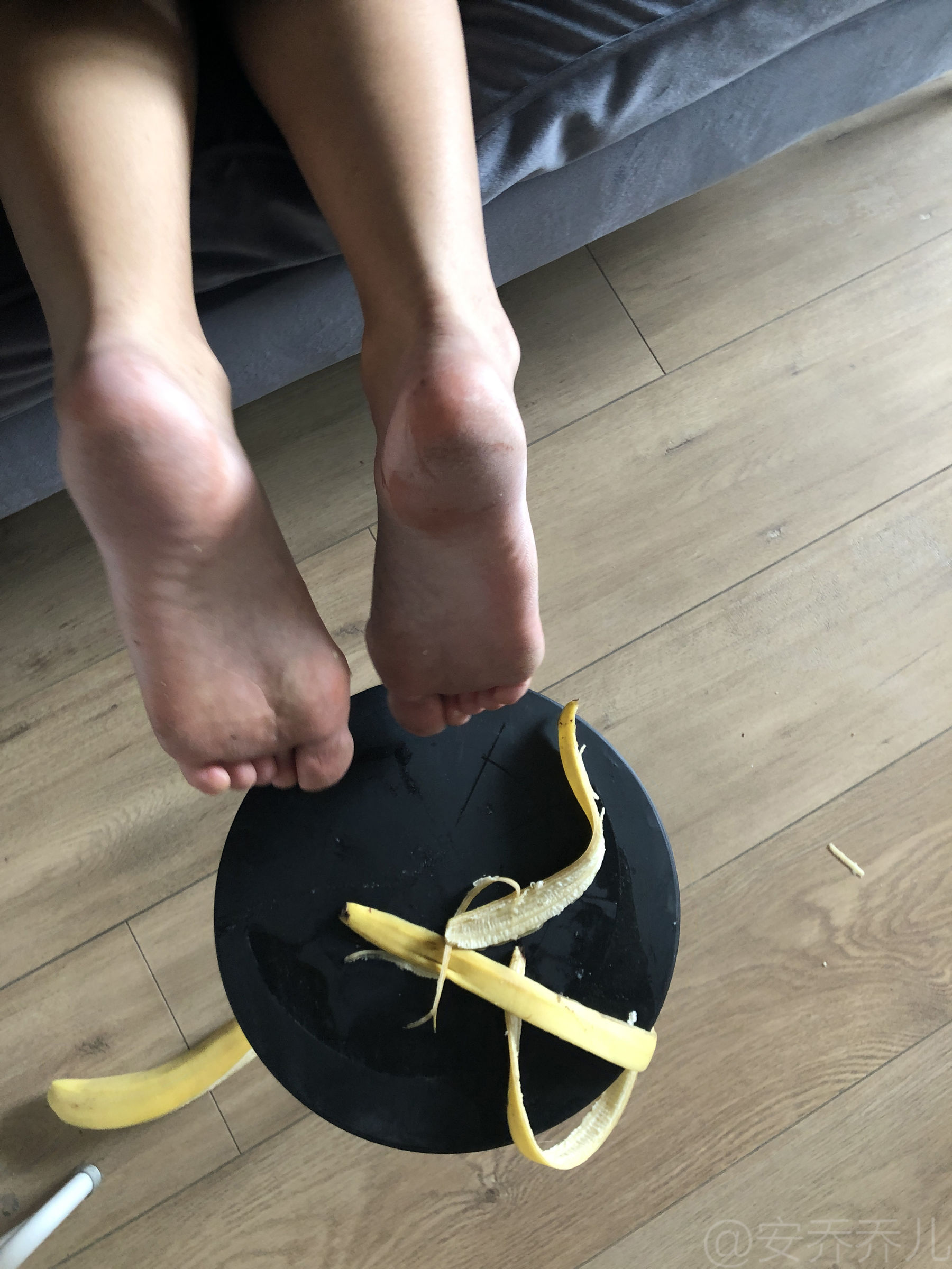 安乔乔儿(Nia乔乔) No.009 踩香蕉-图76