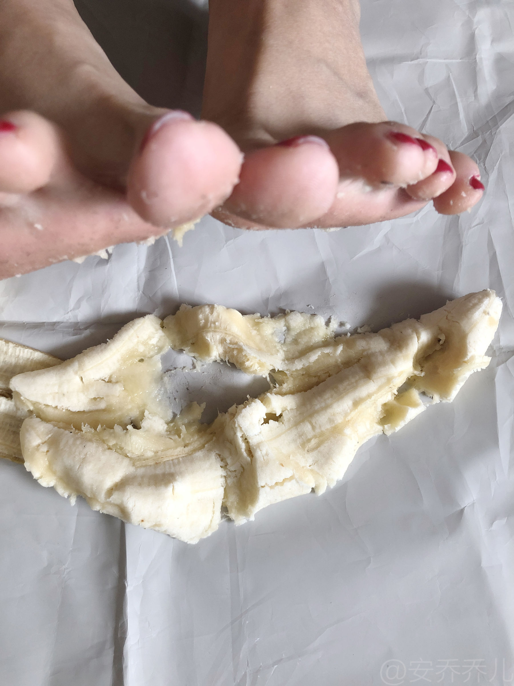 安乔乔儿(Nia乔乔) No.009 踩香蕉-图79