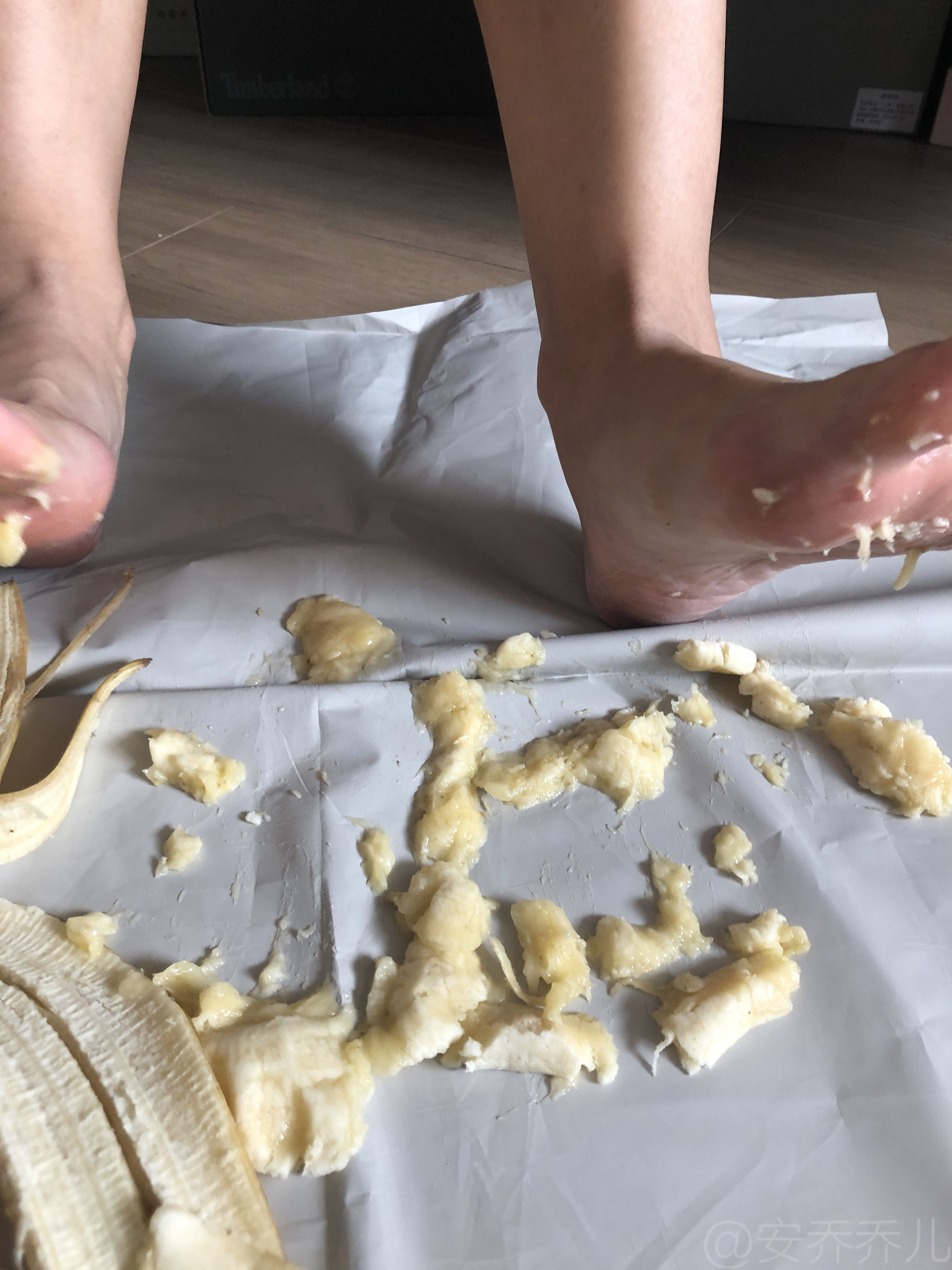 安乔乔儿(Nia乔乔) No.009 踩香蕉-图93