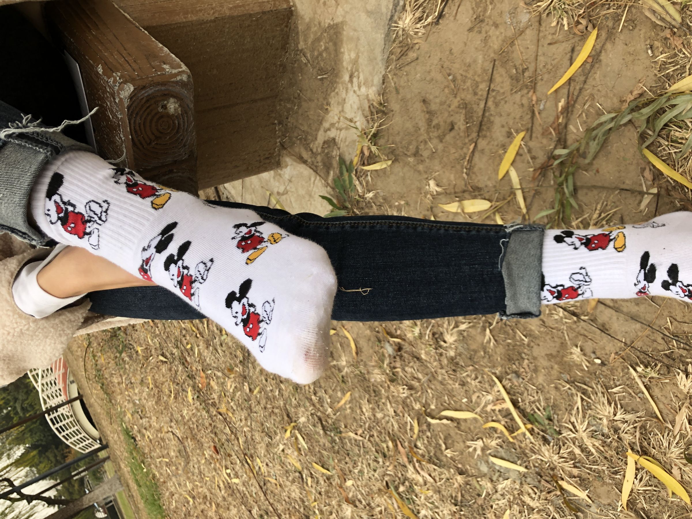 安乔乔儿(Nia乔乔) No.010 红甲裸足-图3