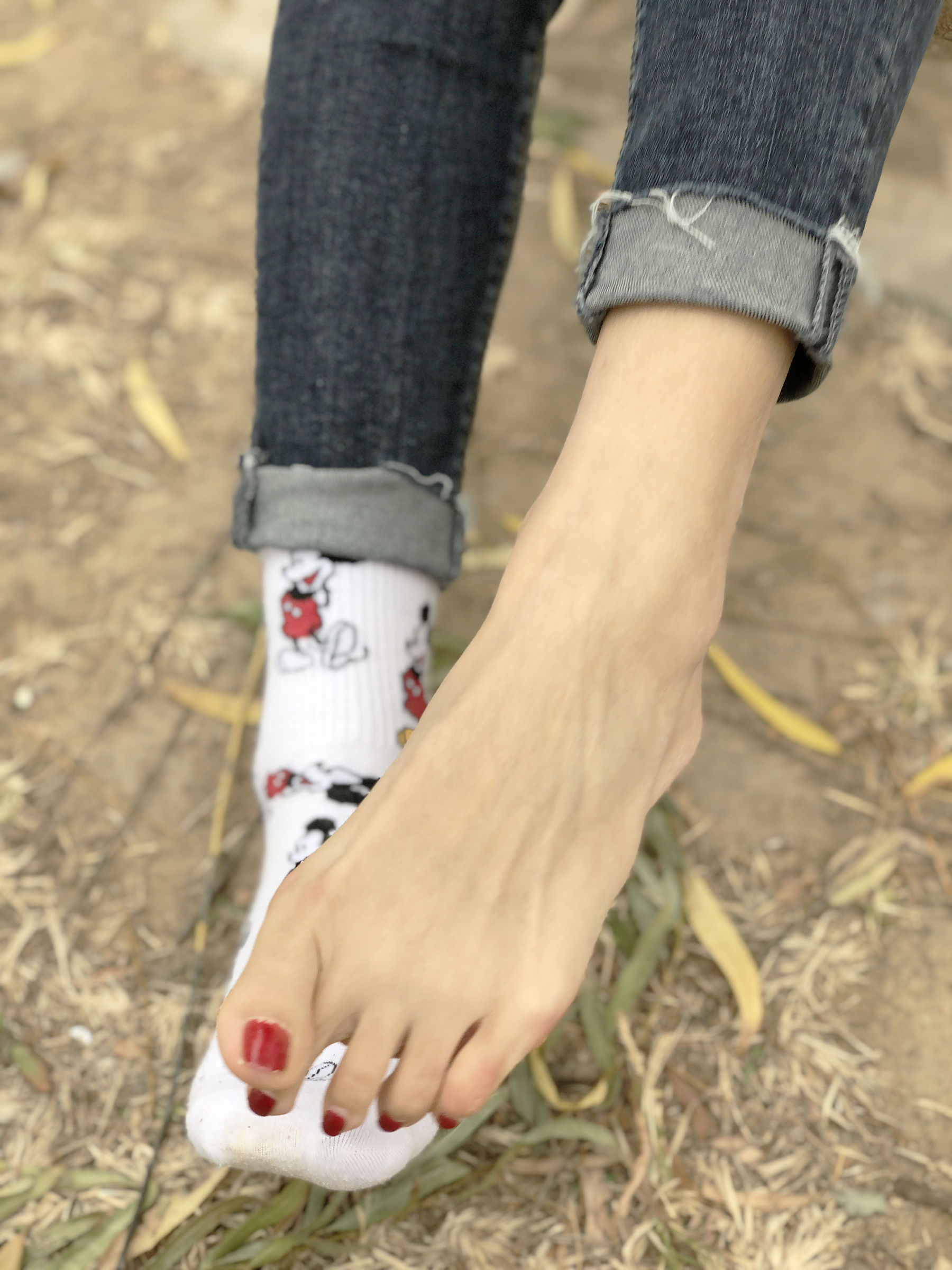 安乔乔儿(Nia乔乔) No.010 红甲裸足-图8