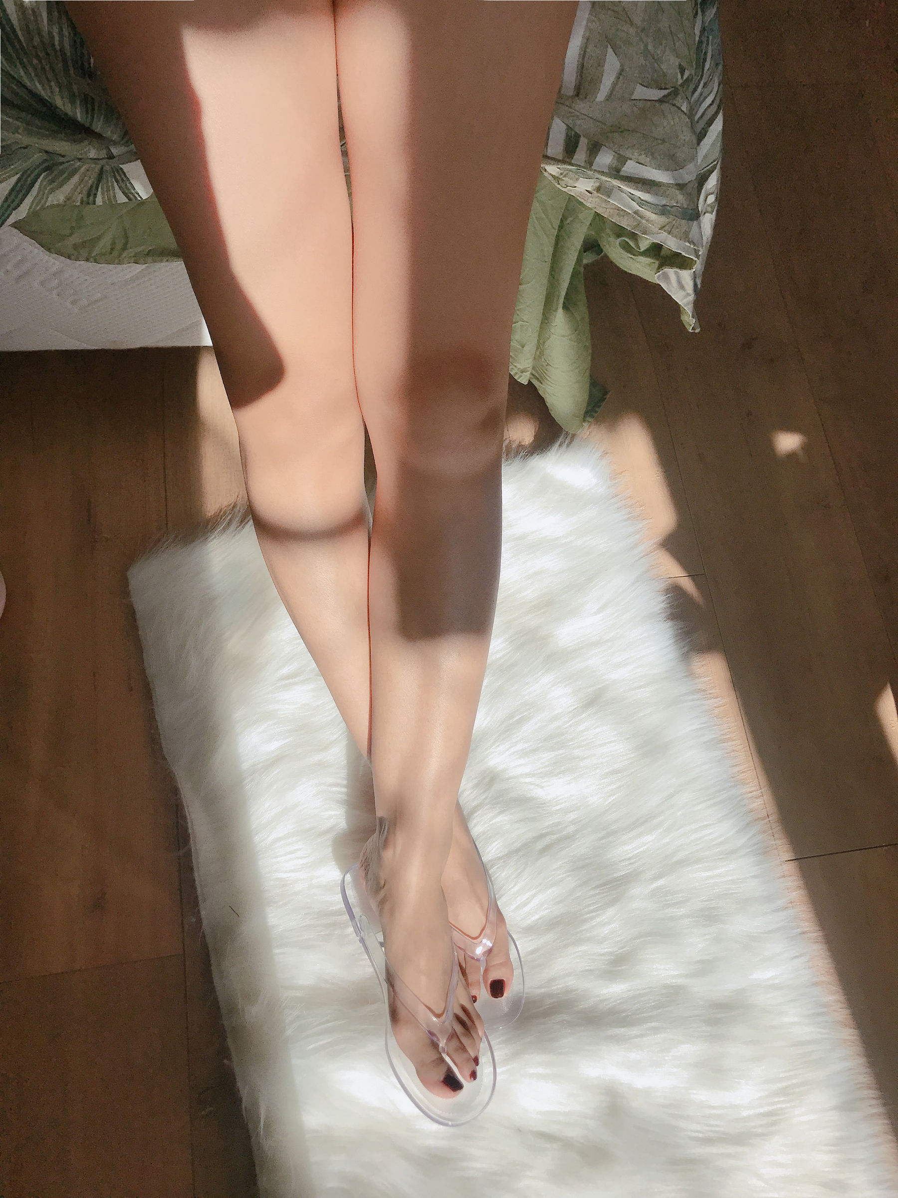 安乔乔儿(Nia乔乔) No.012 泳池裸足-图108