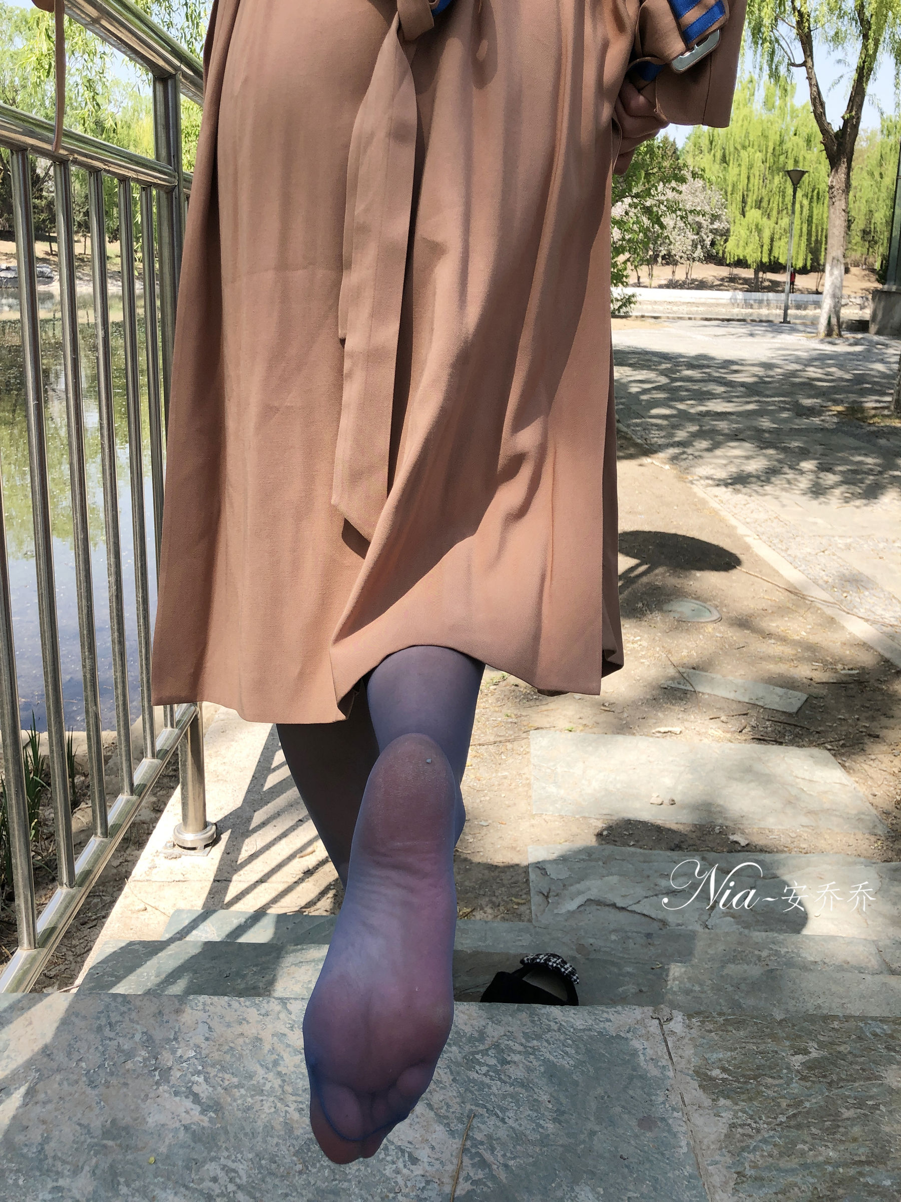 安乔乔儿(Nia乔乔) No.021 不小心被发现了-图2