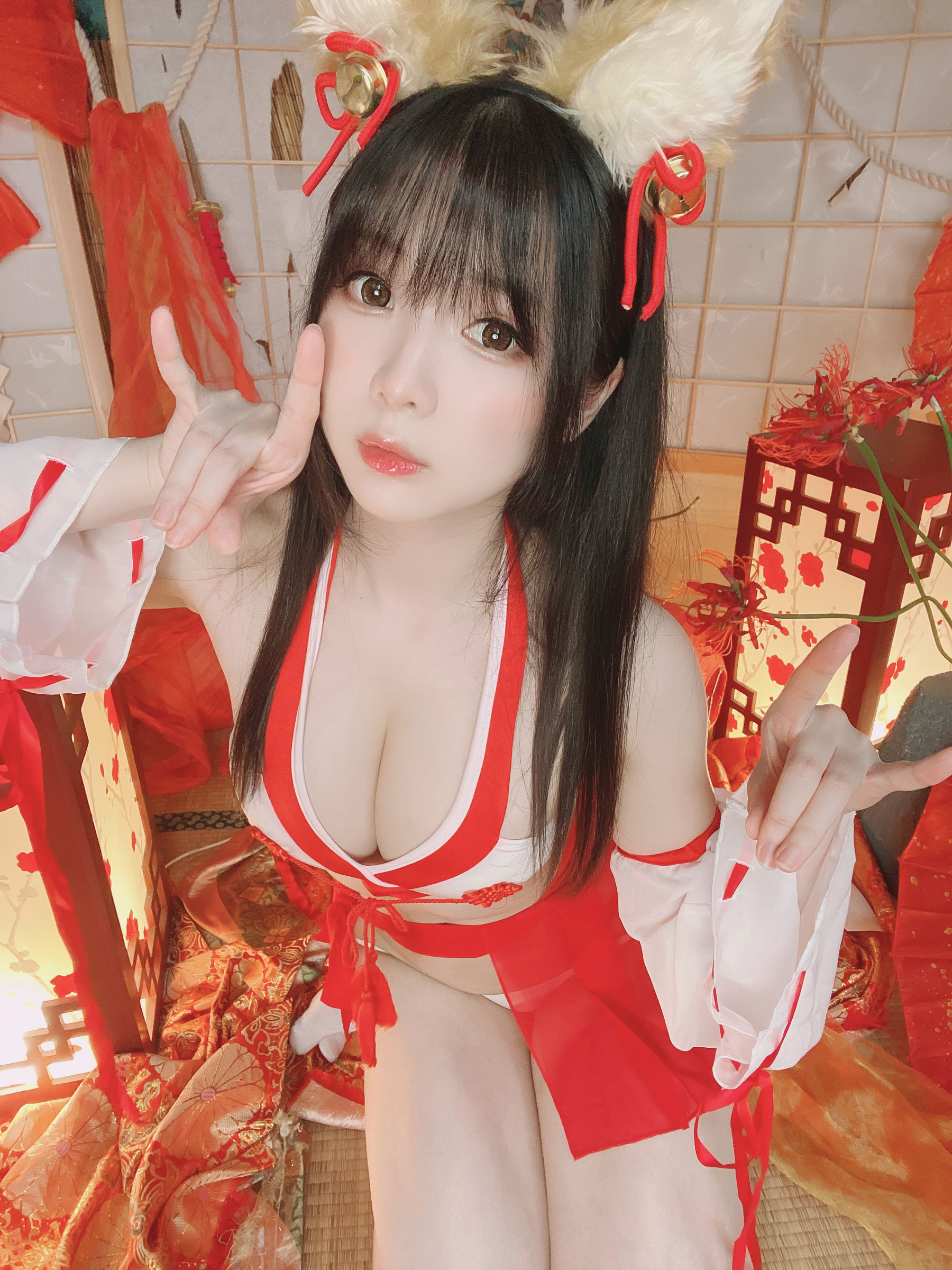 微博妹纸霜月shimo - きつね巫女さん-图2