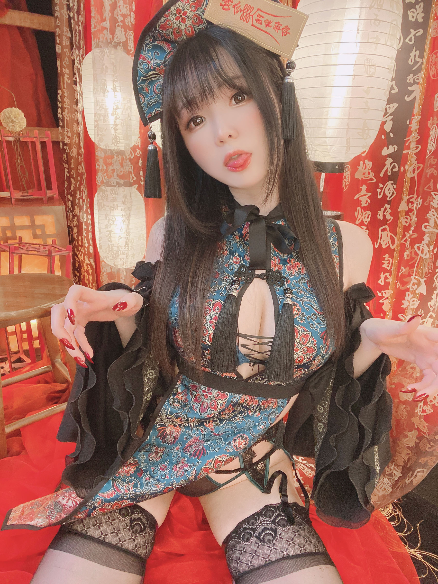 微博妹纸霜月shimo - キョンシーちゃん自撮り-图2