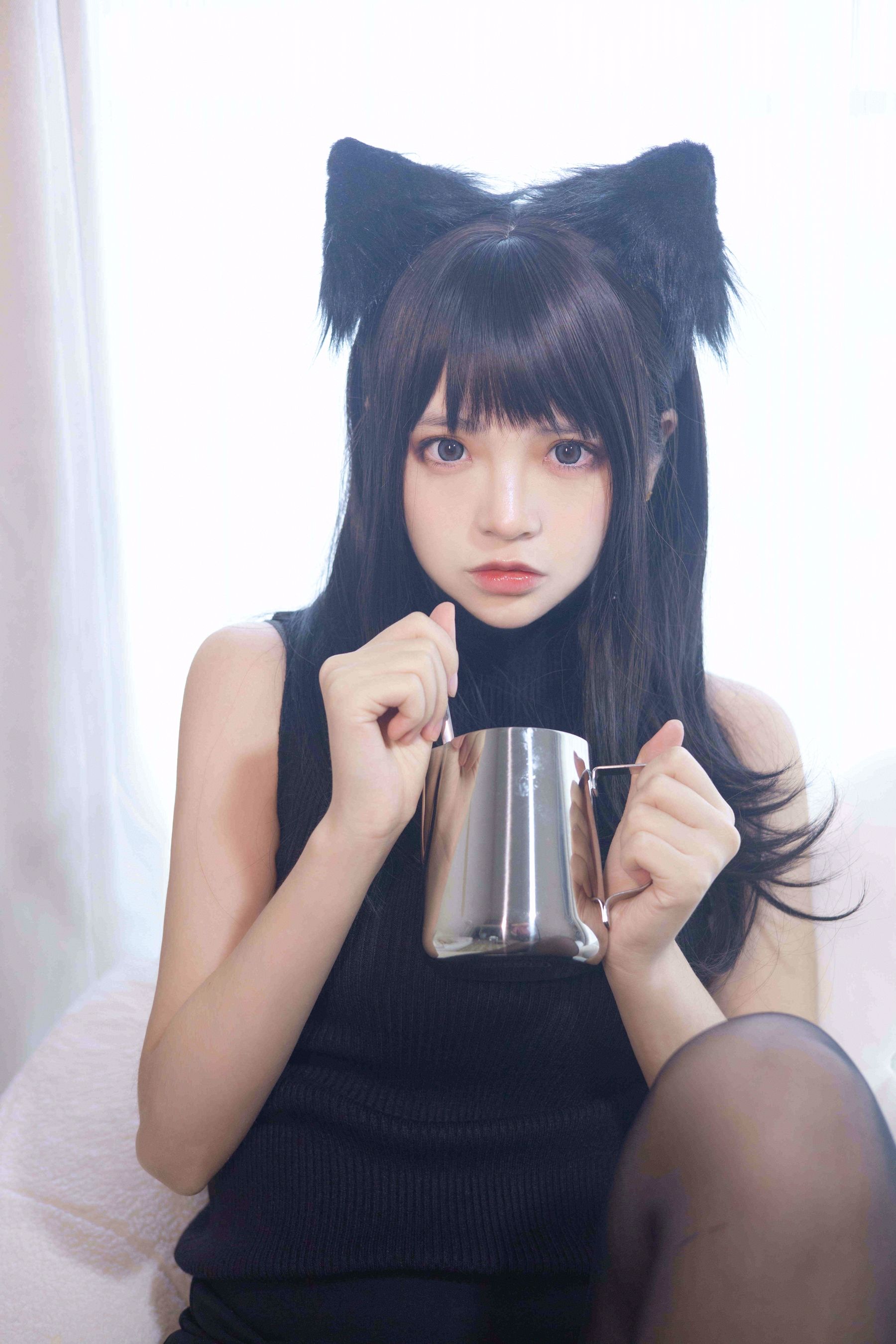 疯猫ss - 黑毛衣少女-图1