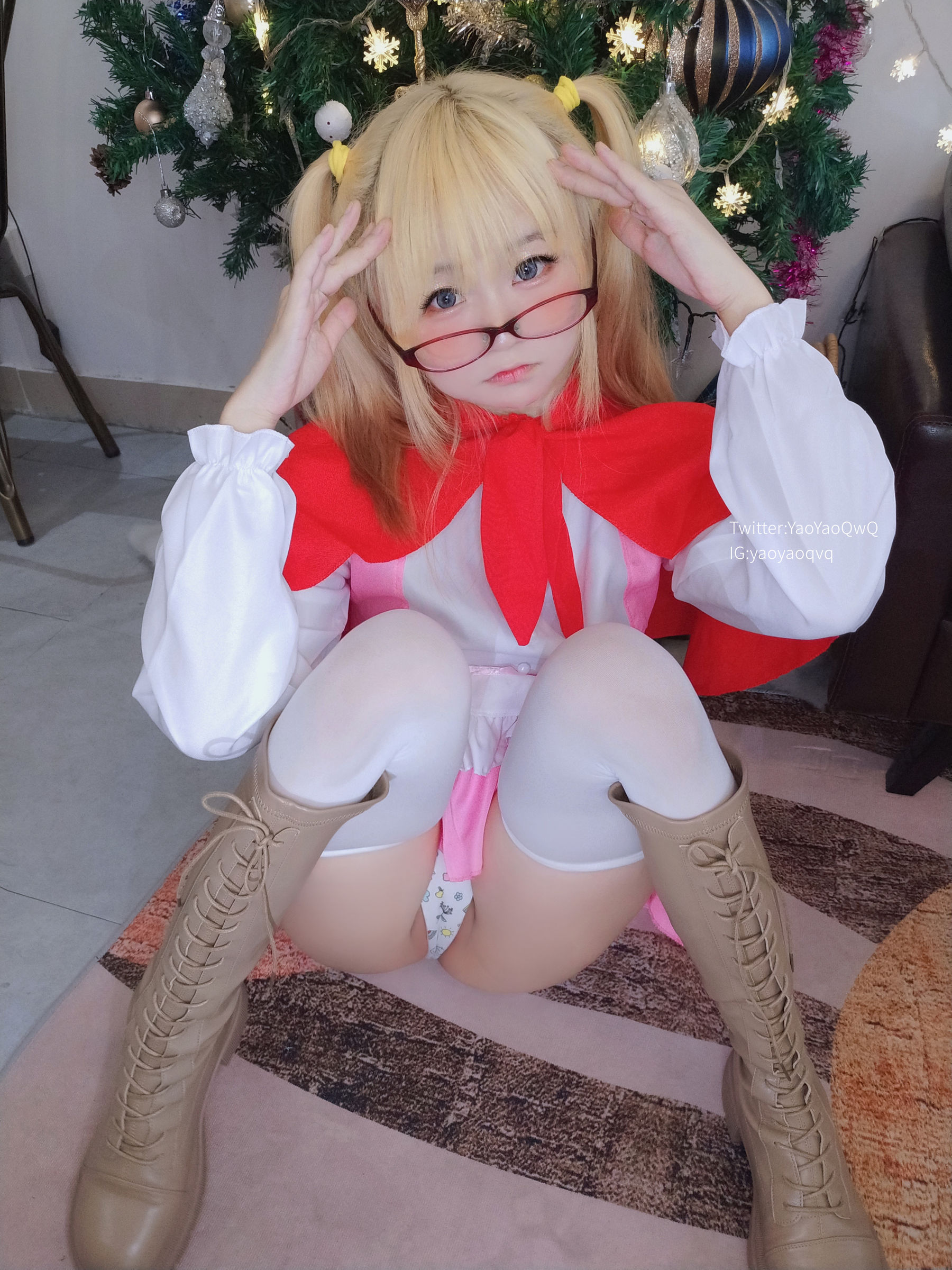 萌妹子Coser摇摇乐yoyo fantia 12月会员合集 女仆系列-图27