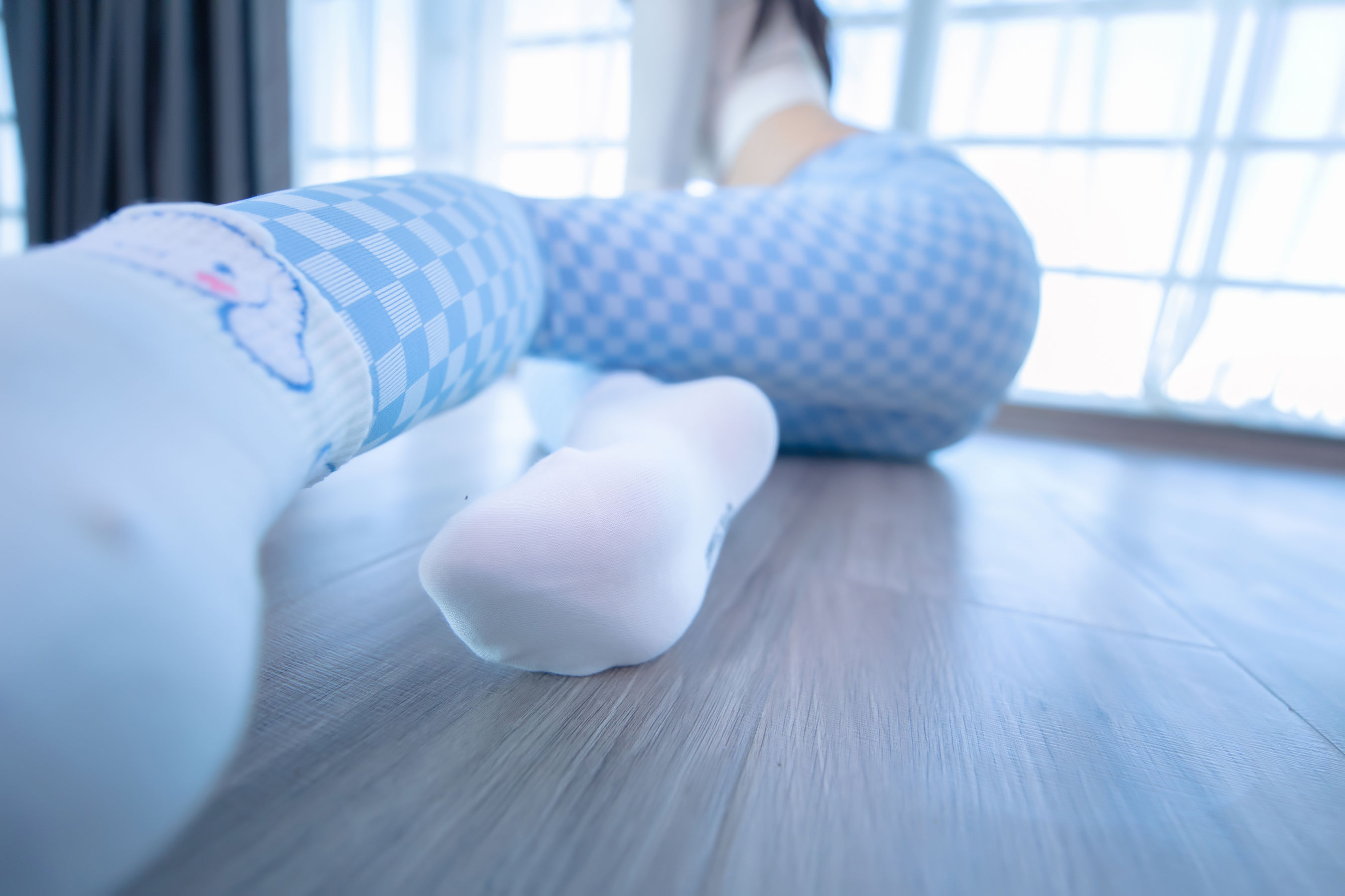 萝莉神楽板真冬 - 蓝白格-图3