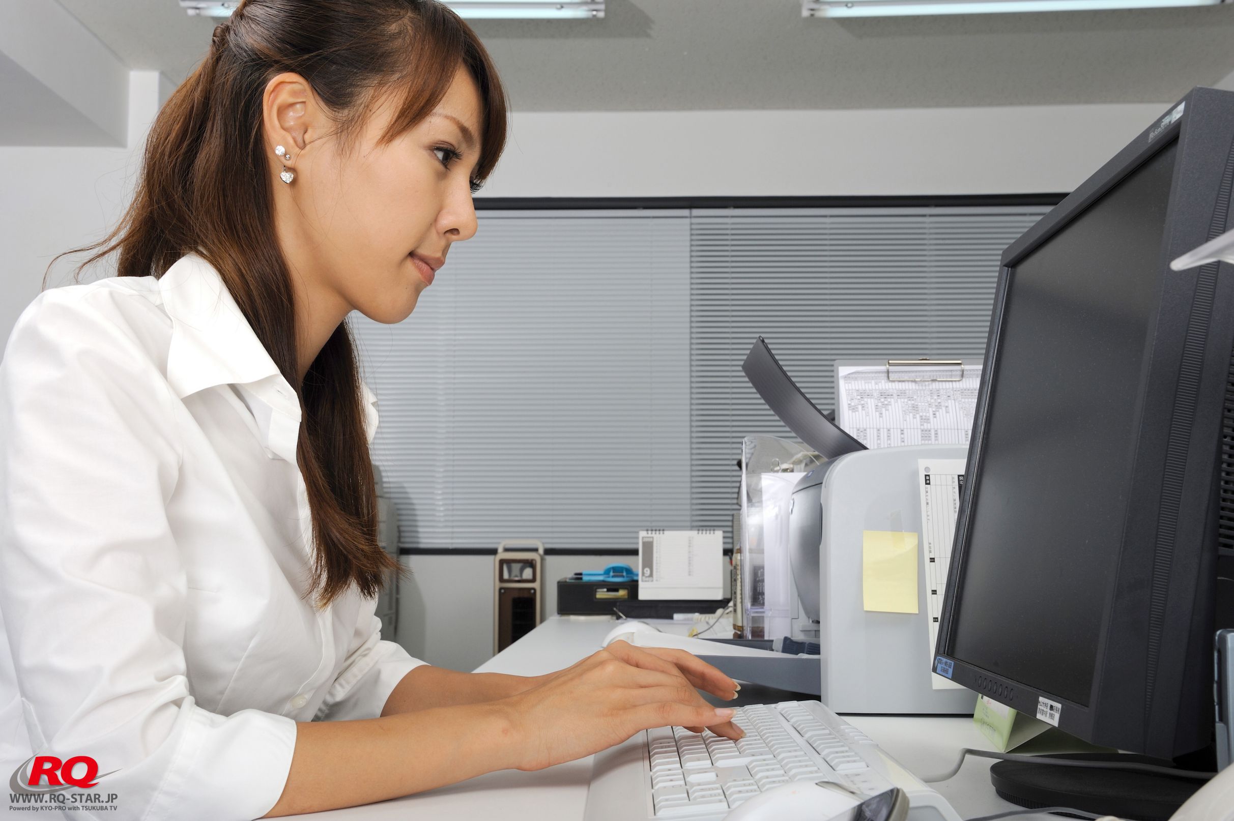 NO.00062 Tomoe Nakagawa 中川知映 Office Lady 写真集-图2