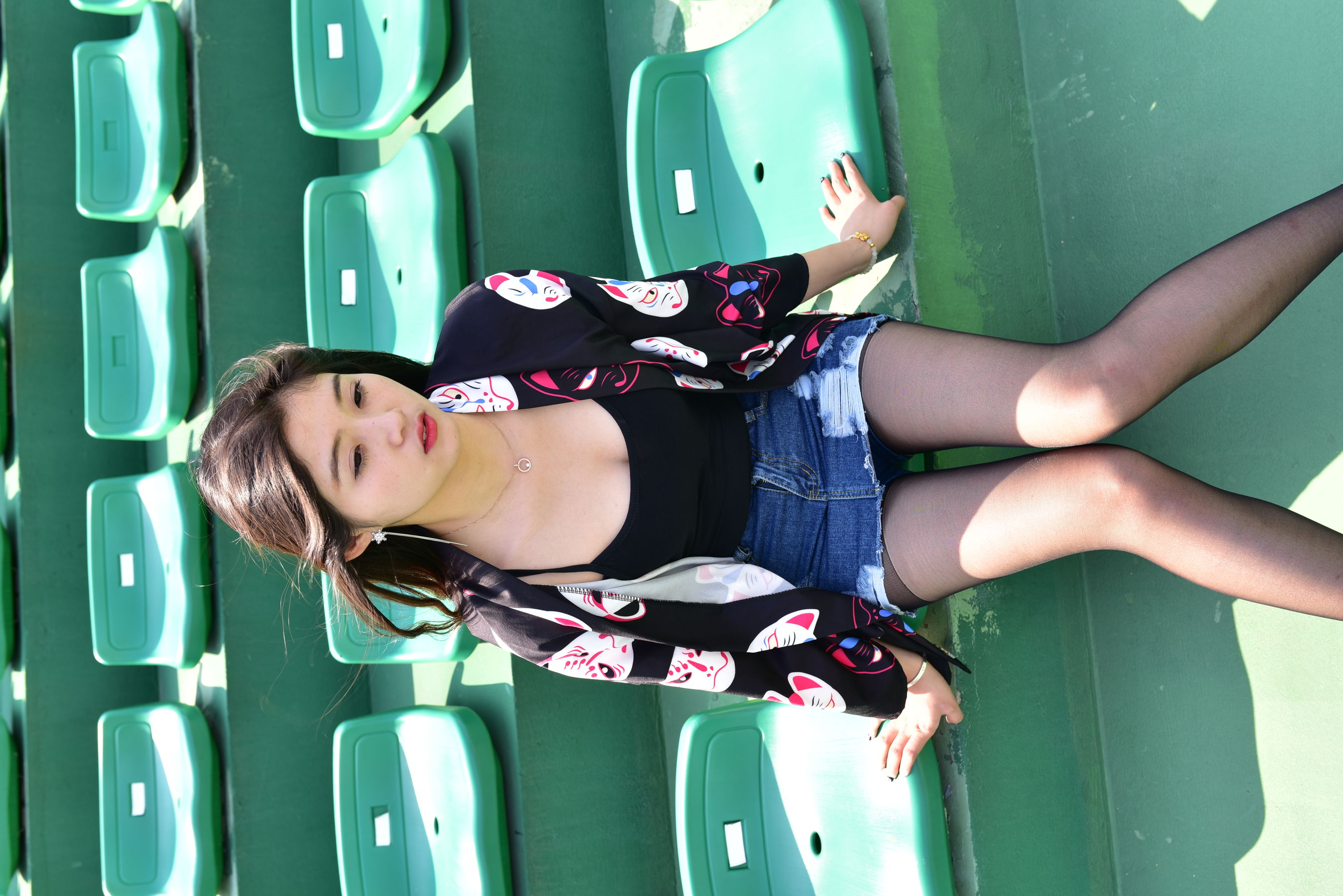 No.248 操场牛仔裙黑丝-图3