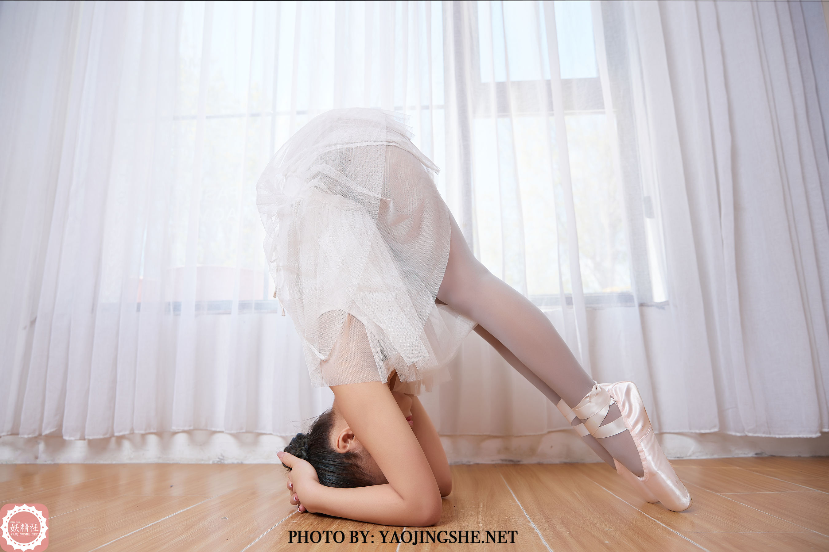 T2020 柒子 白纱裙劈叉-图9