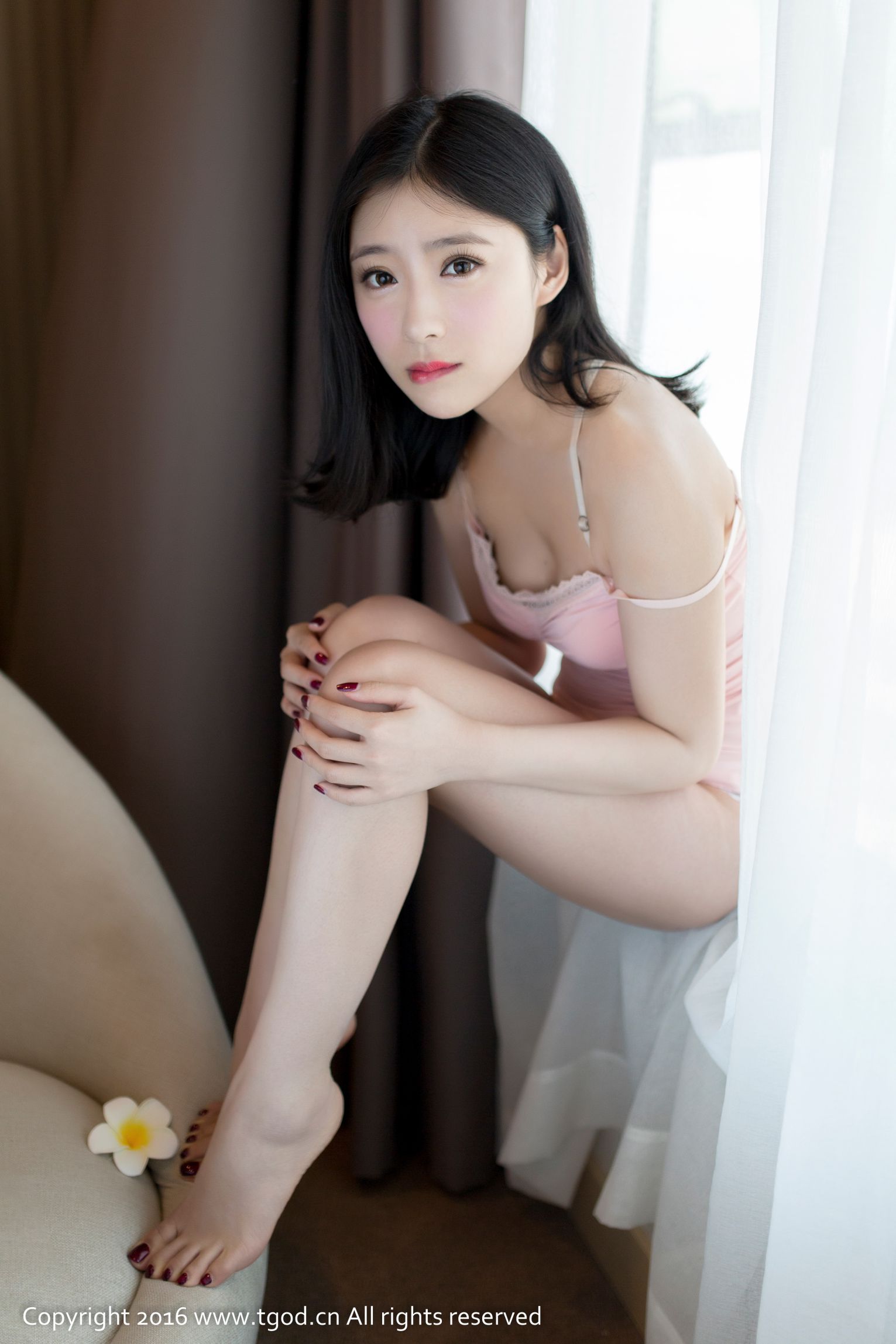 施忆佳KITTY酱《粉色吊带小短裙》-图15