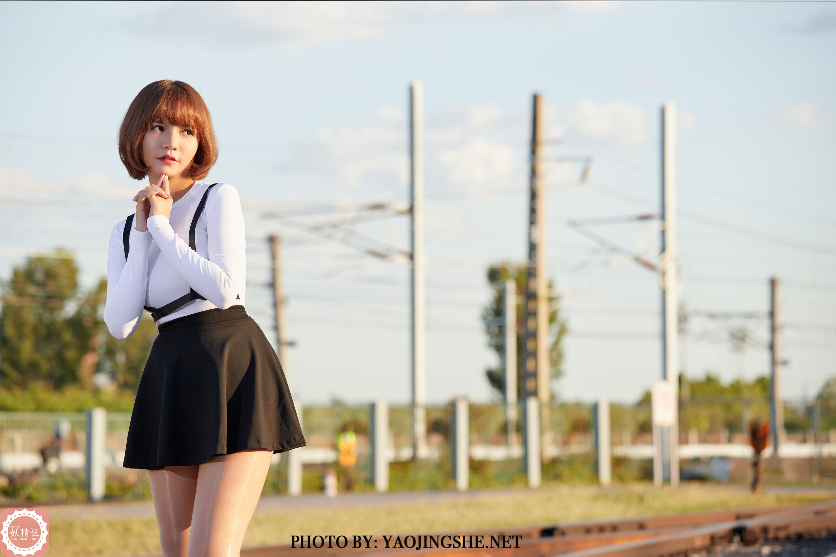 T2042 唐飞飞 逆光车站-图58