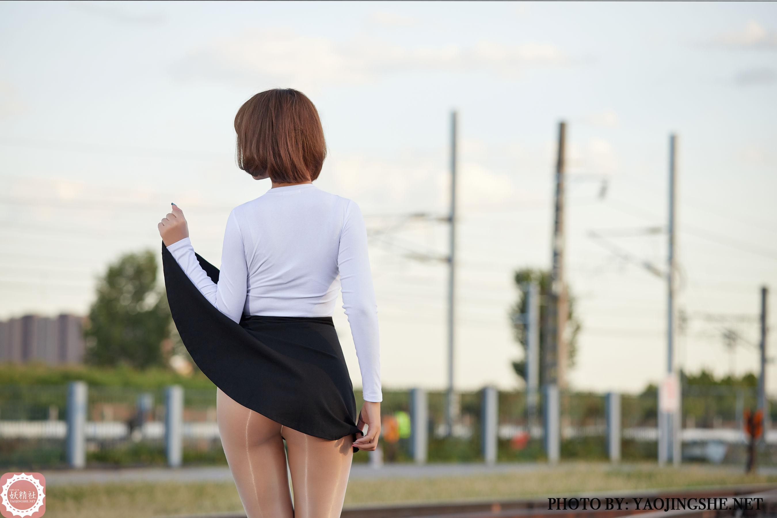 T2042 唐飞飞 逆光车站-图69