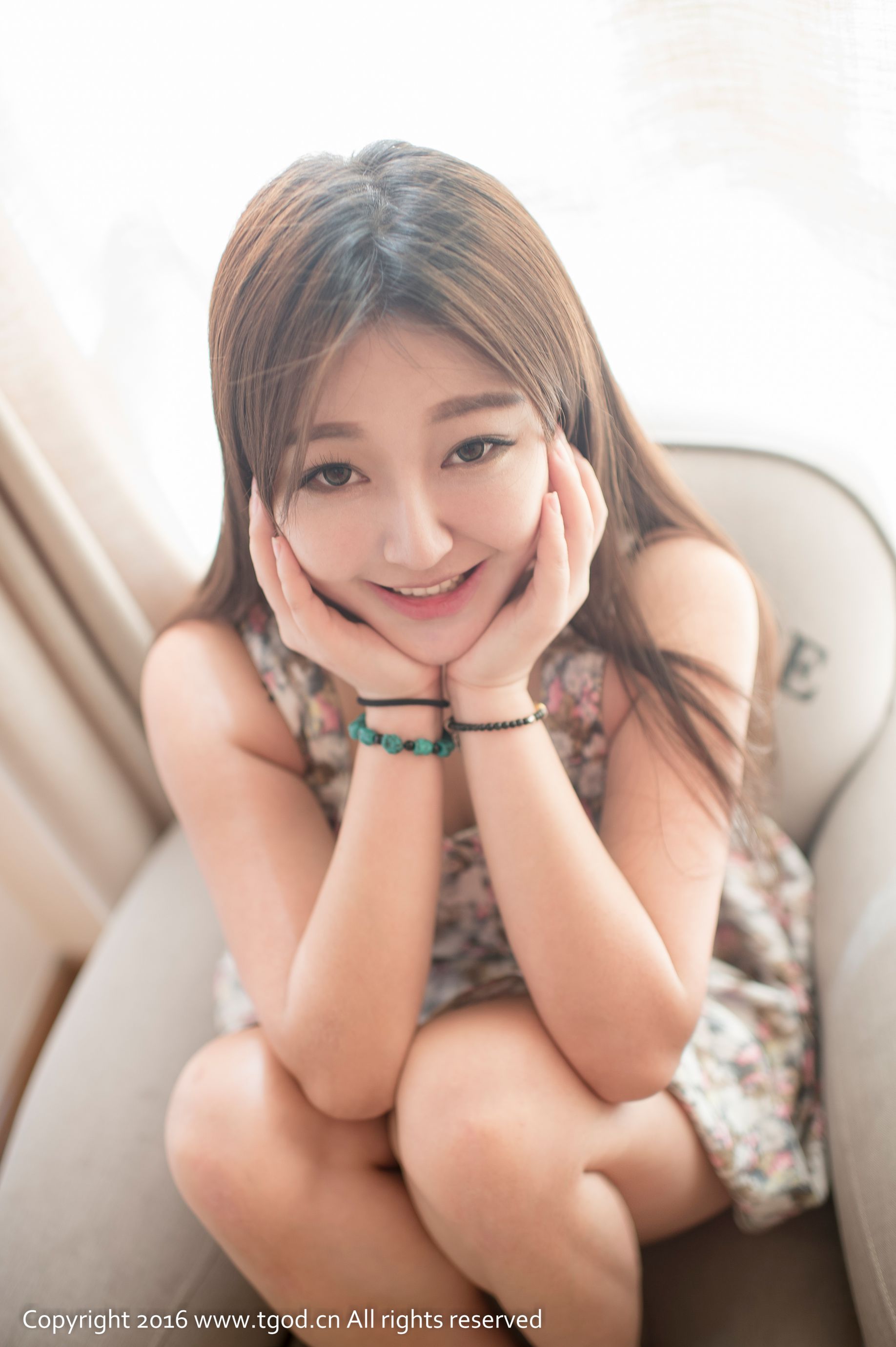 小蝴蝶《治愈系少女 丰胸翘臀》-图6