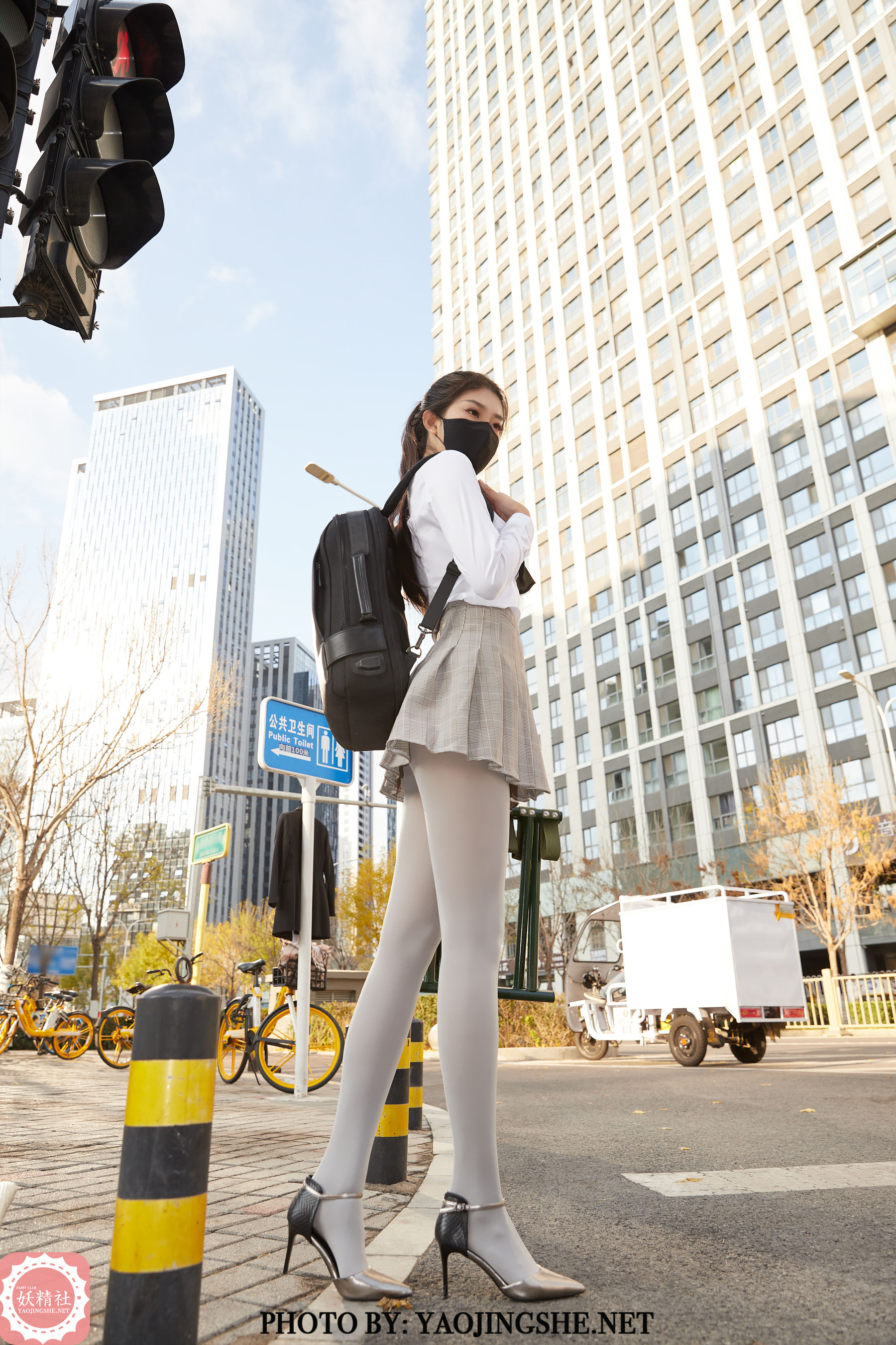 T2113 苏伟 摆摊儿-图3