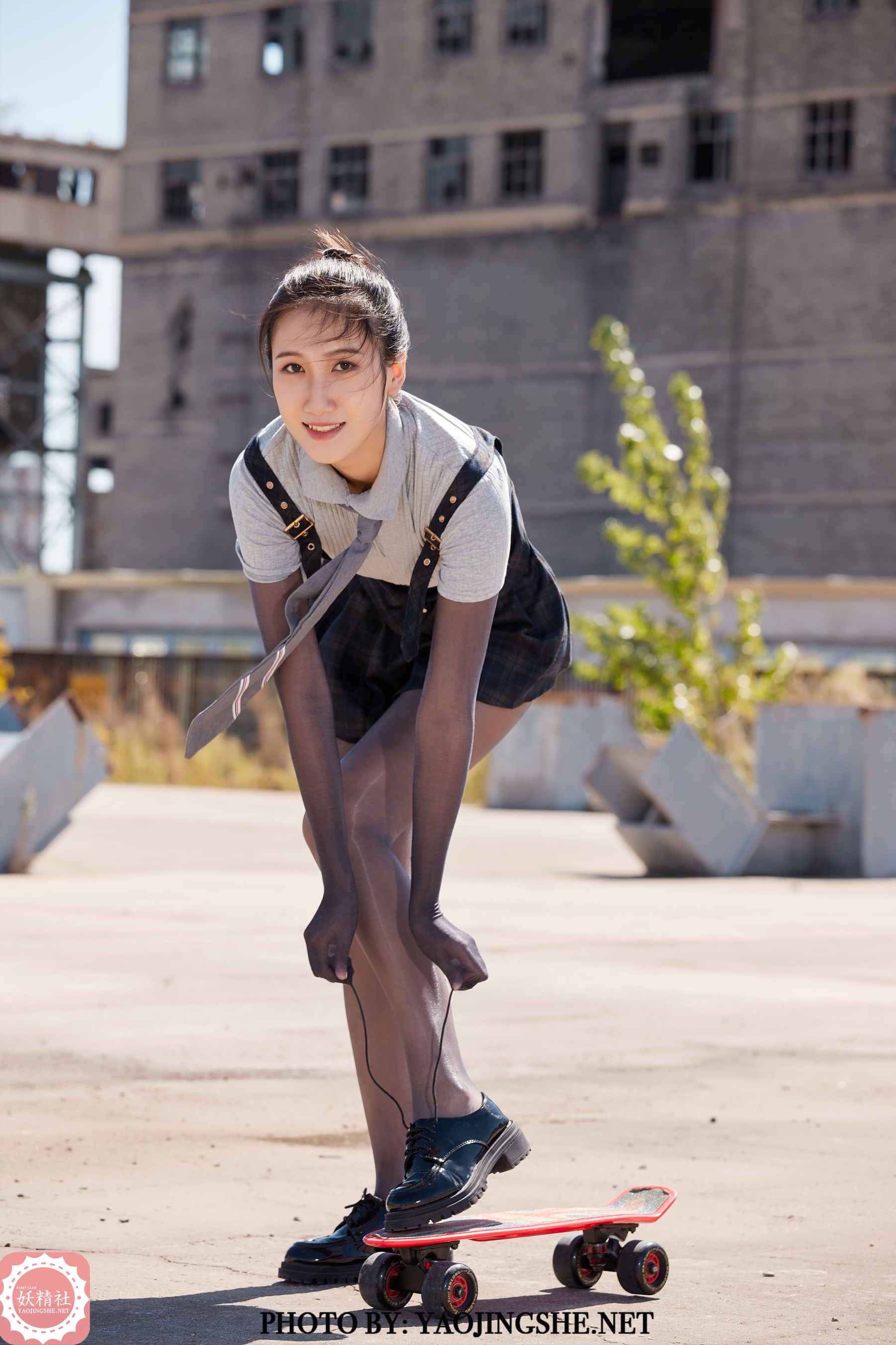 T2118 苏伟 初夏将至-图3