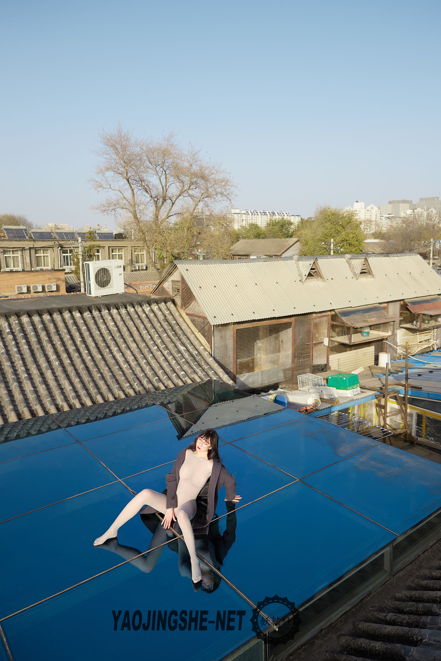 V1905 焦艺 禁锢在屋檐下-图42