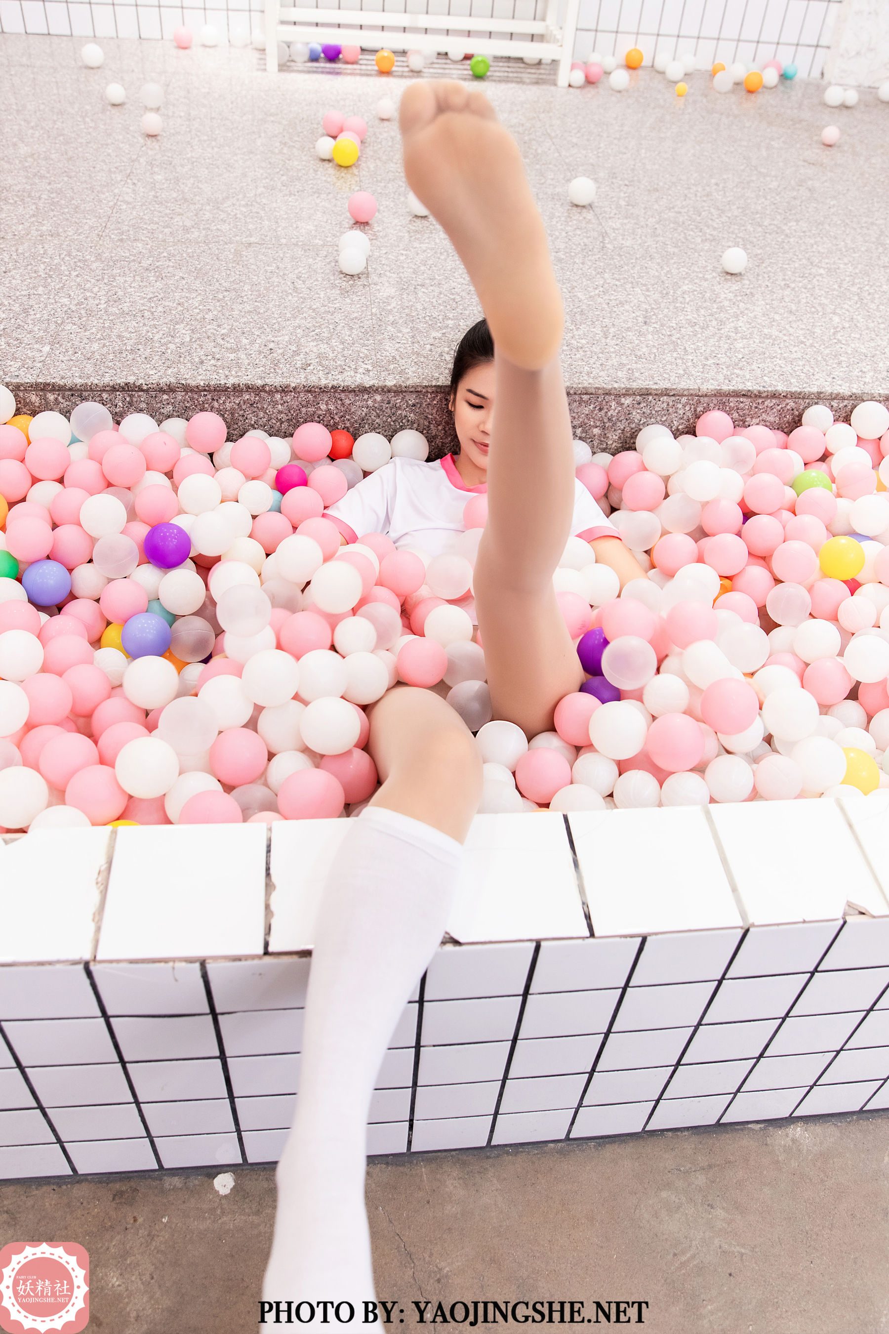 V2007 珍珍 彩球浴室-图27