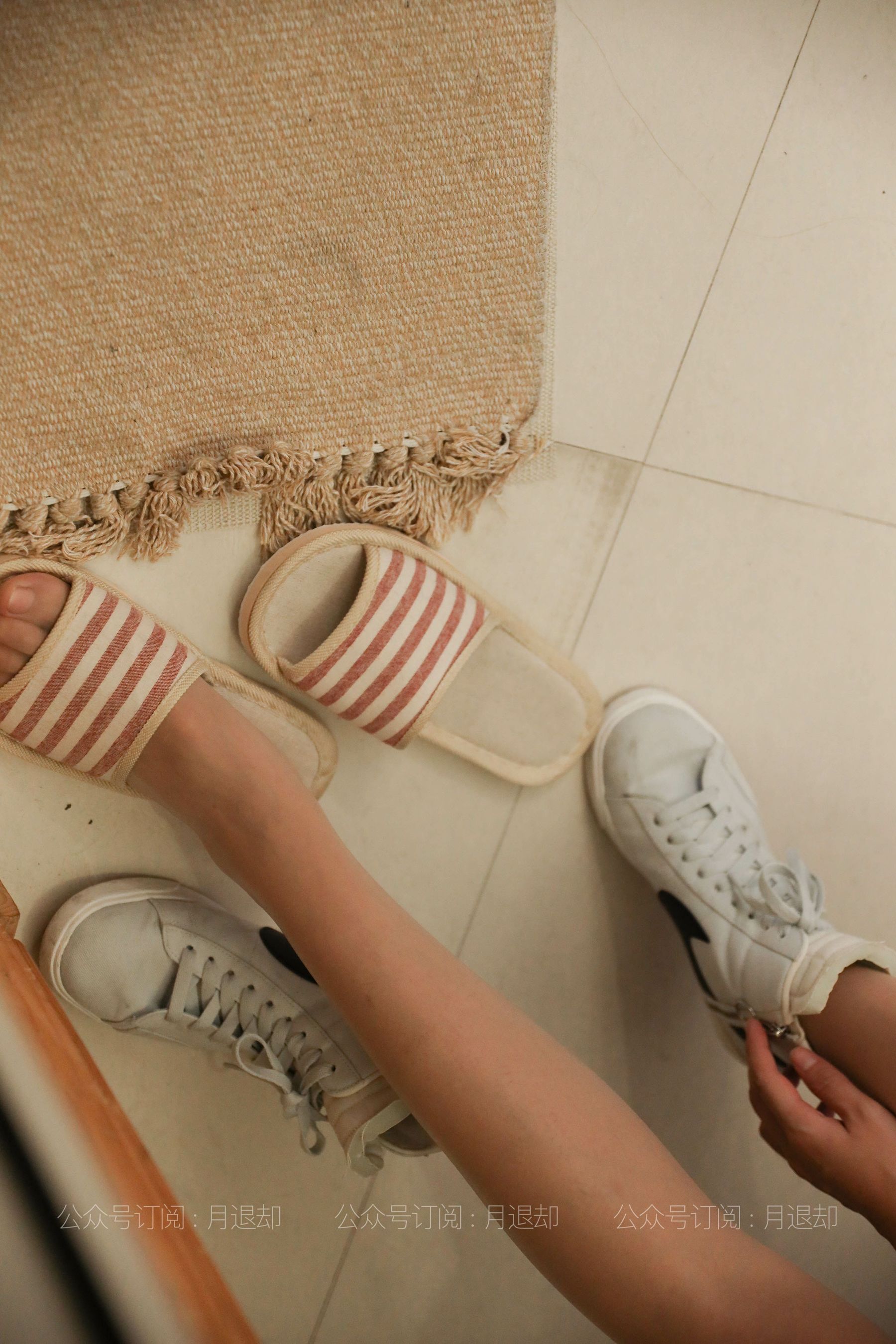 019 宁宁 在家发呆的宁宁-图22