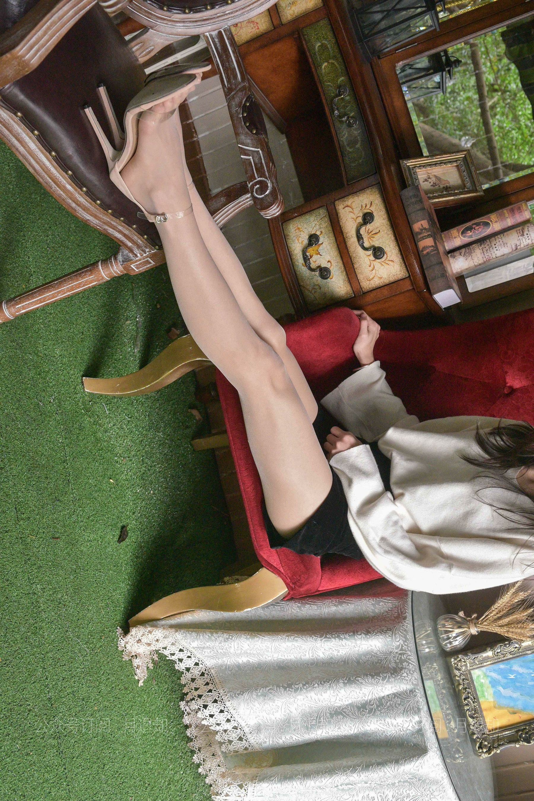 022 小六 红椅上舞蹈的肉丝-图9