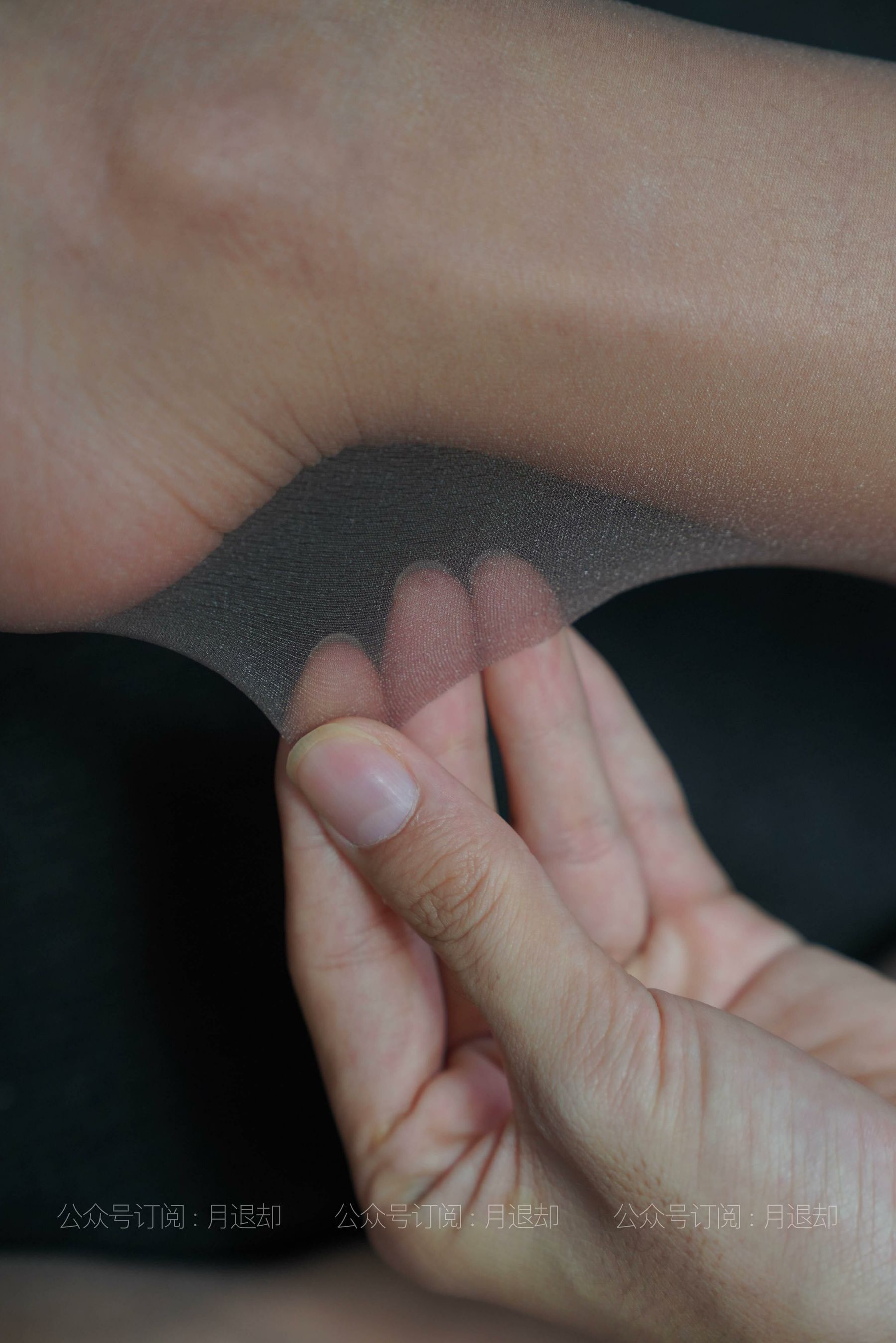 026 苏菲 灰丝白T-图67