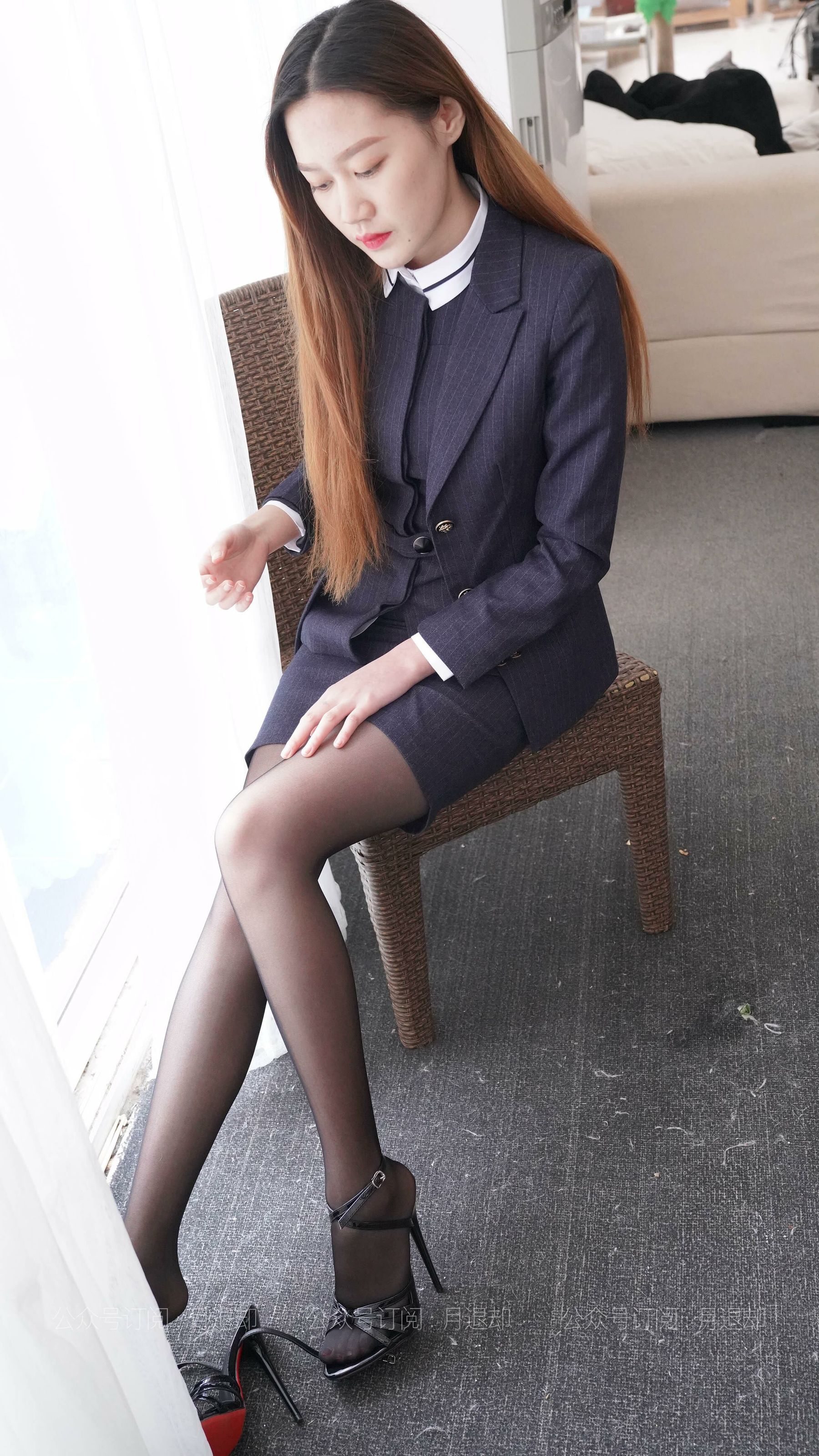 027 芊芊 黑丝职业装-图41
