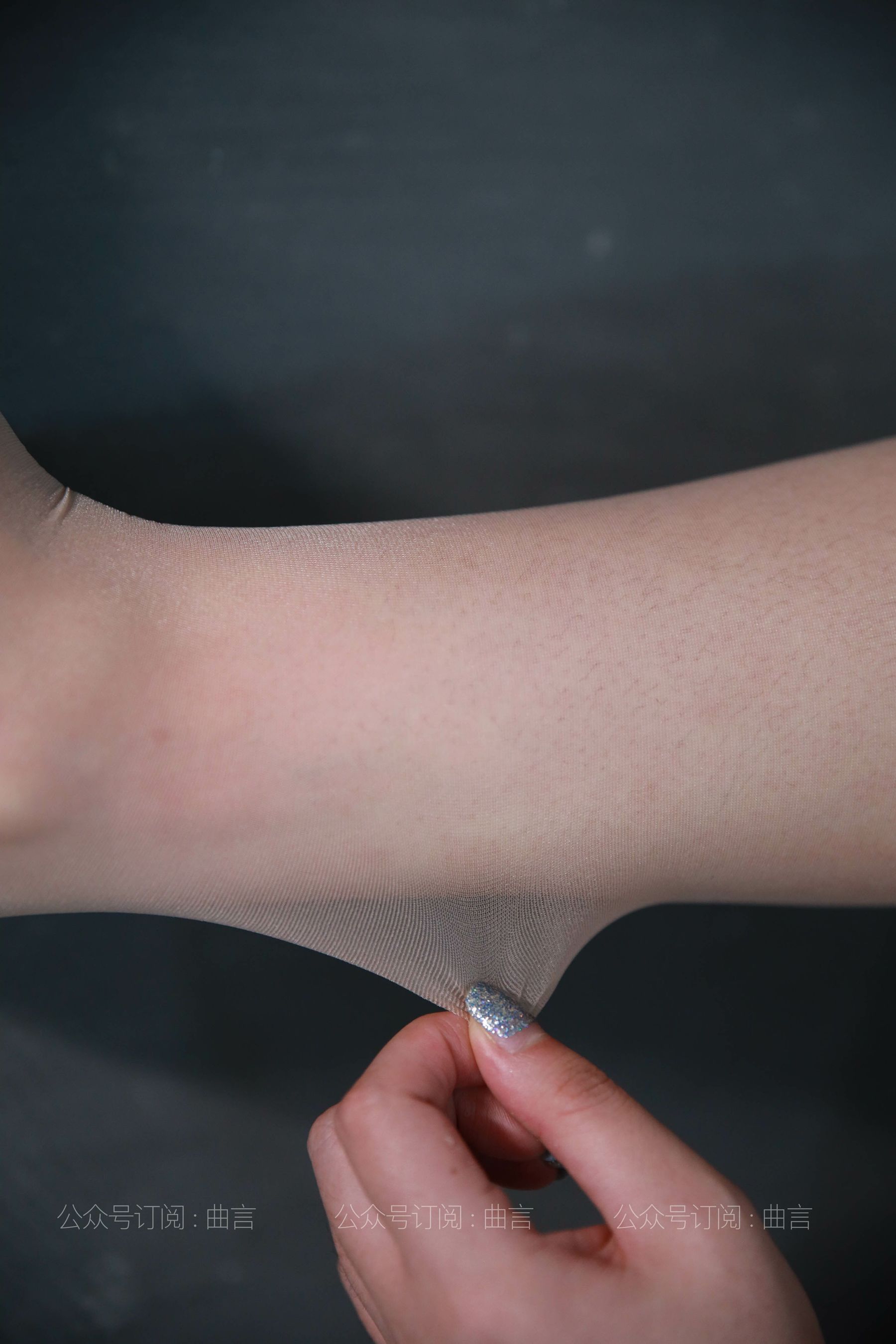 031 糖糖 在楼道休息放松-图14