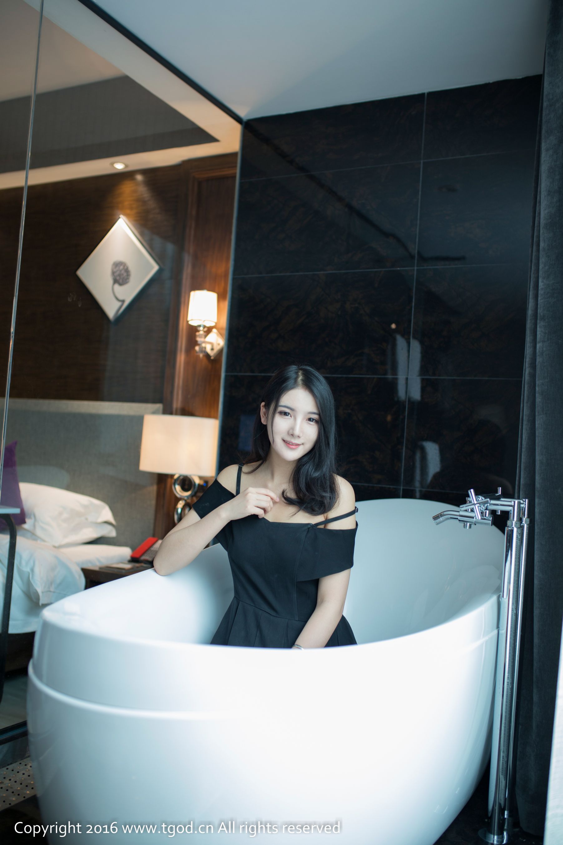 莓ya《难以抗拒的魅惑女神》-图2