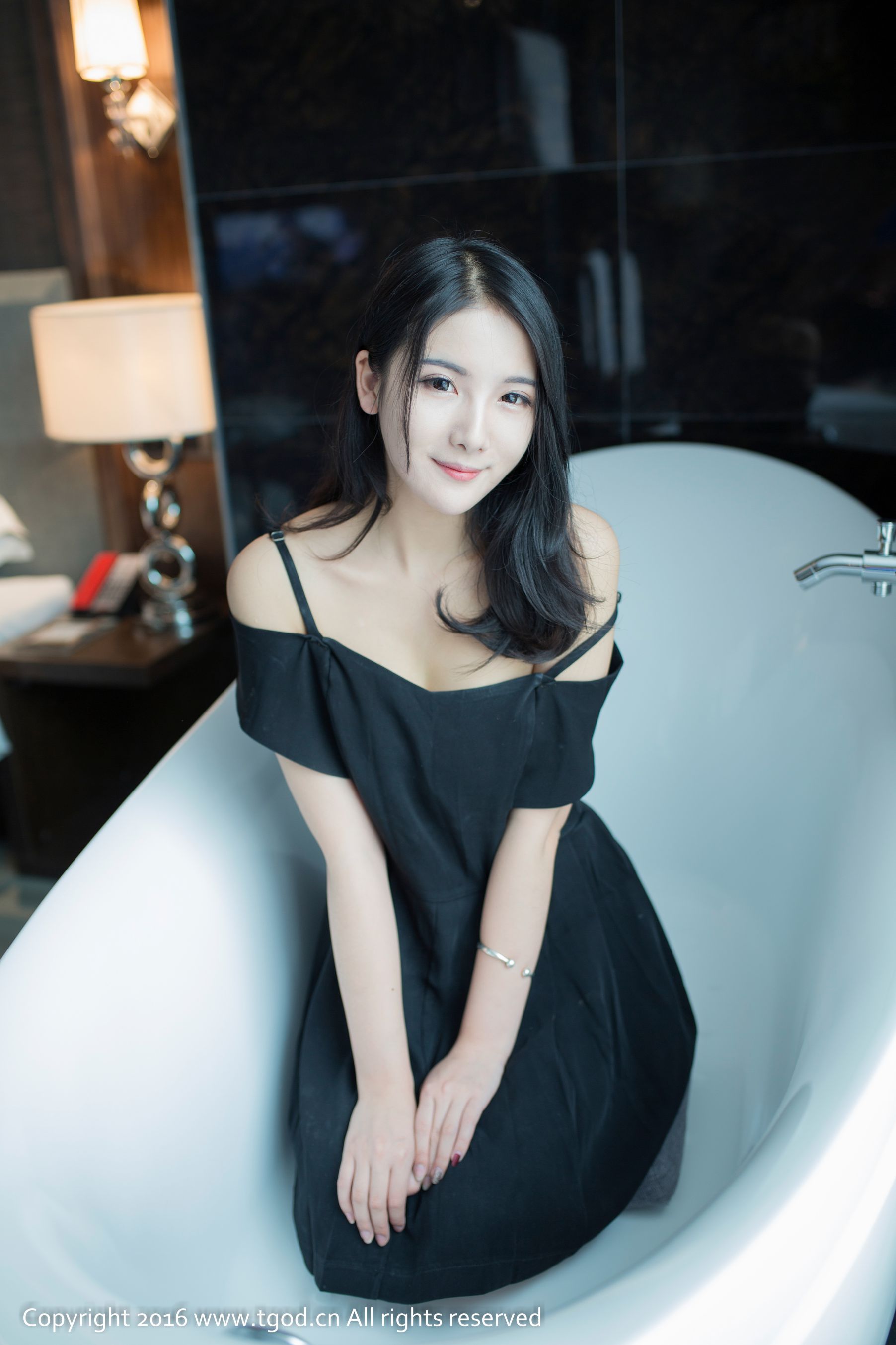 莓ya《难以抗拒的魅惑女神》-图3