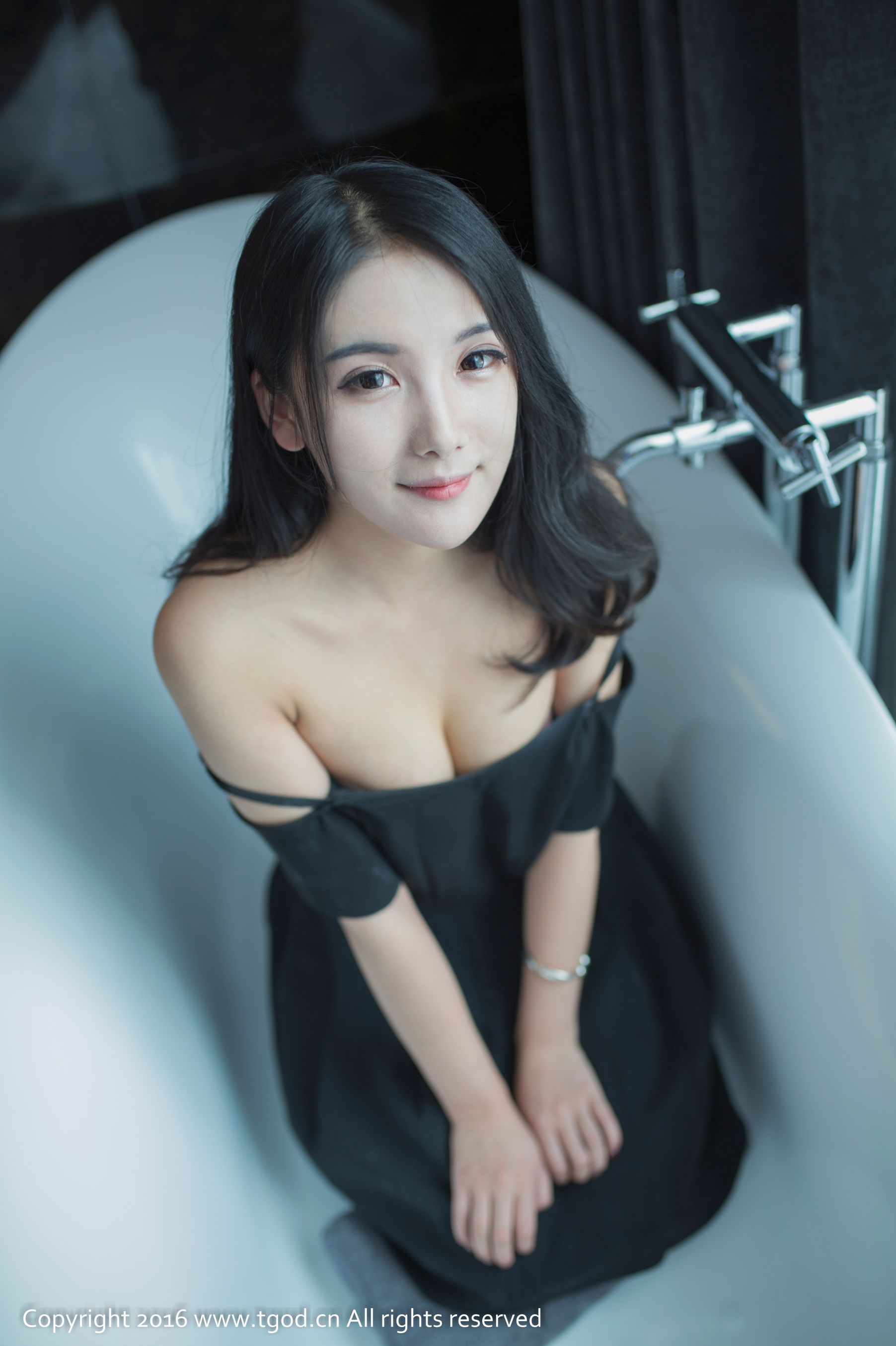 莓ya《难以抗拒的魅惑女神》-图4