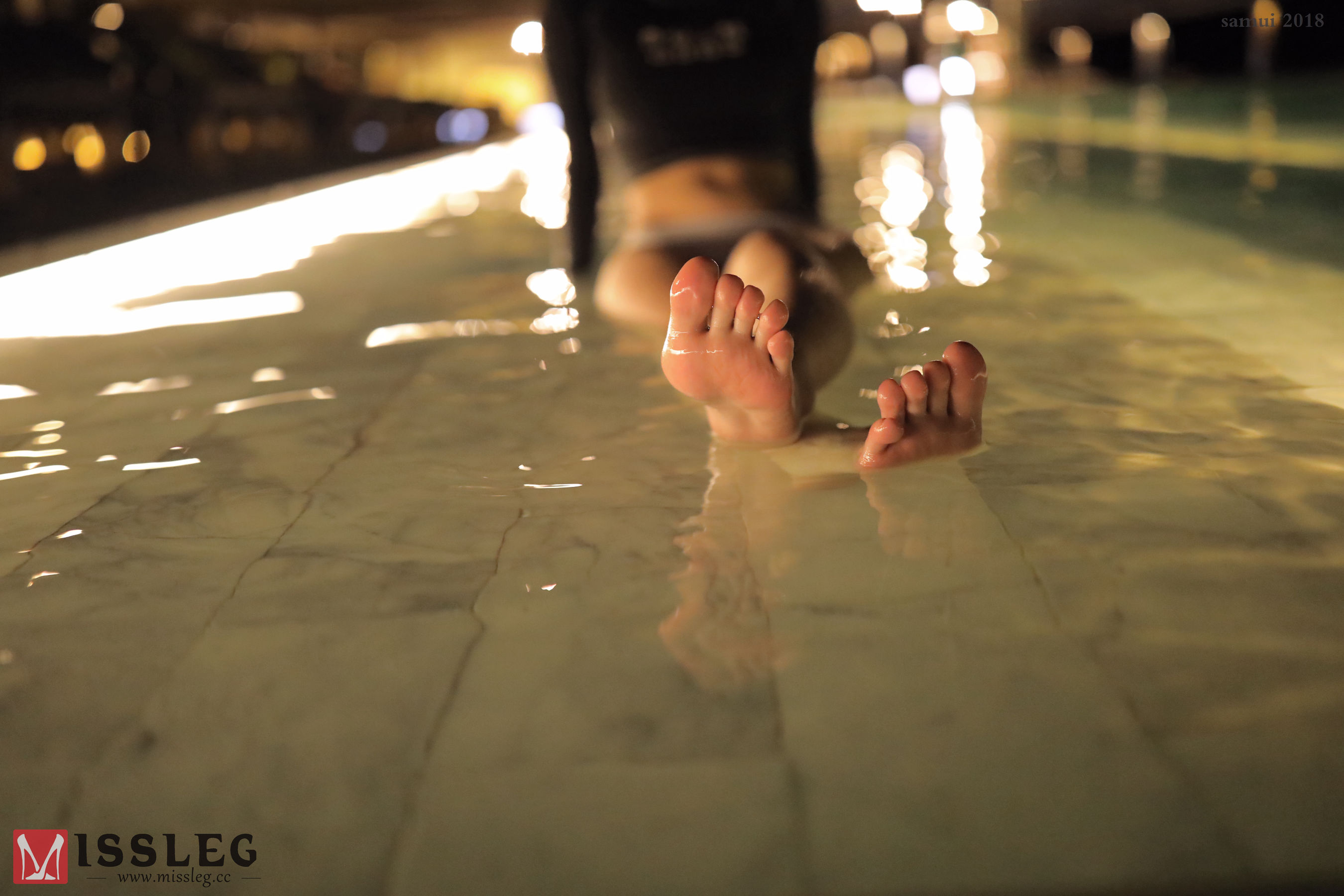 苏梅岛旅拍众筹系列 L005 乔依琳 蛇皮连体空姐旗袍-图1