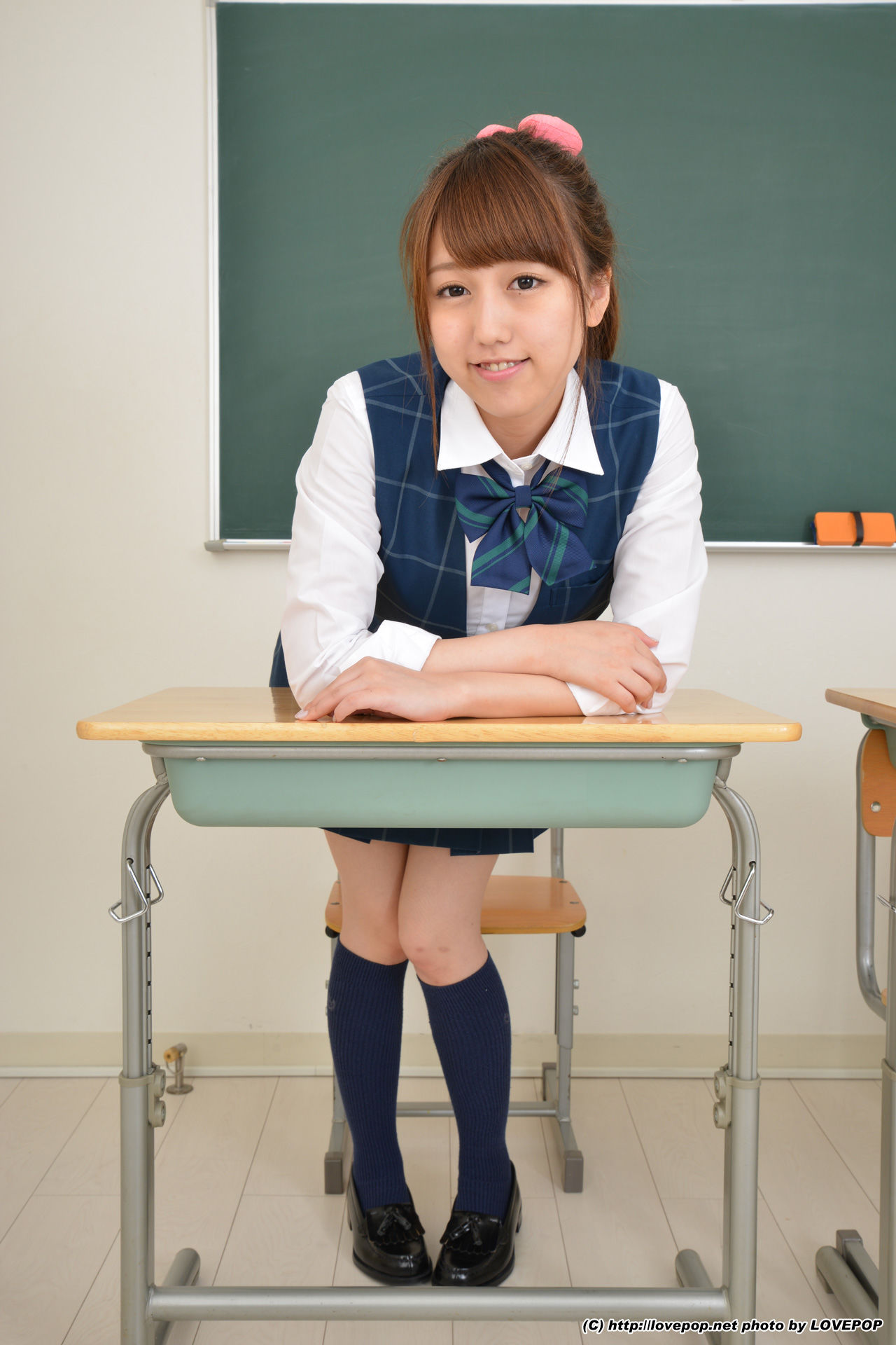 Mayu Satomi 里美まゆ shaved ! Uniform vest - PPV-图10