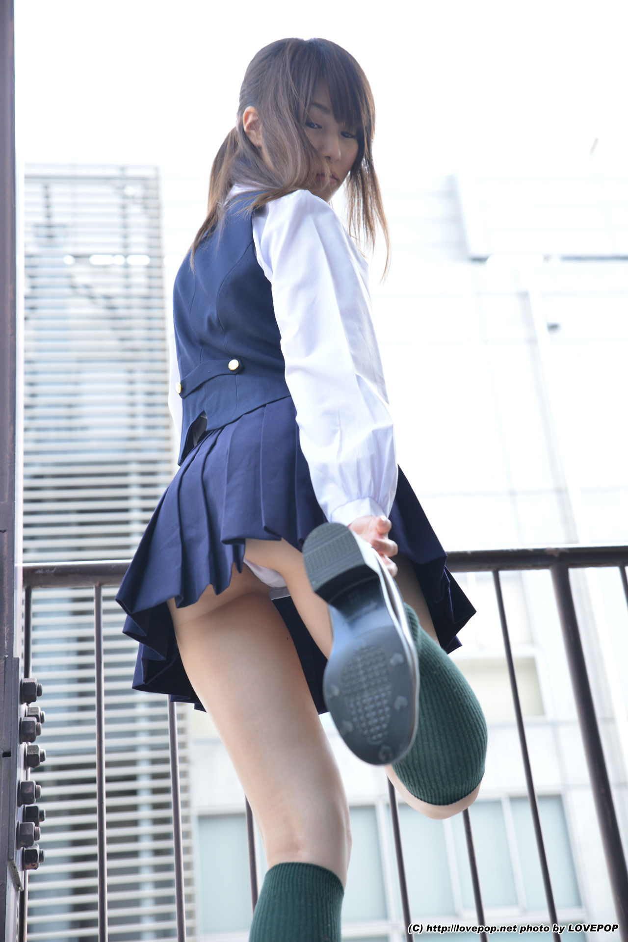 Yamaguchi Ayaka 山口彩加 Stairway Voyeur T-back! ! Uniform vest - PPV-图17